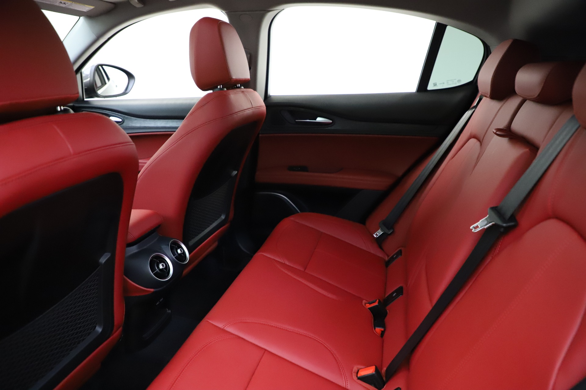 New 2021 Alfa Romeo Stelvio Q4 | St. Petersburg, FL