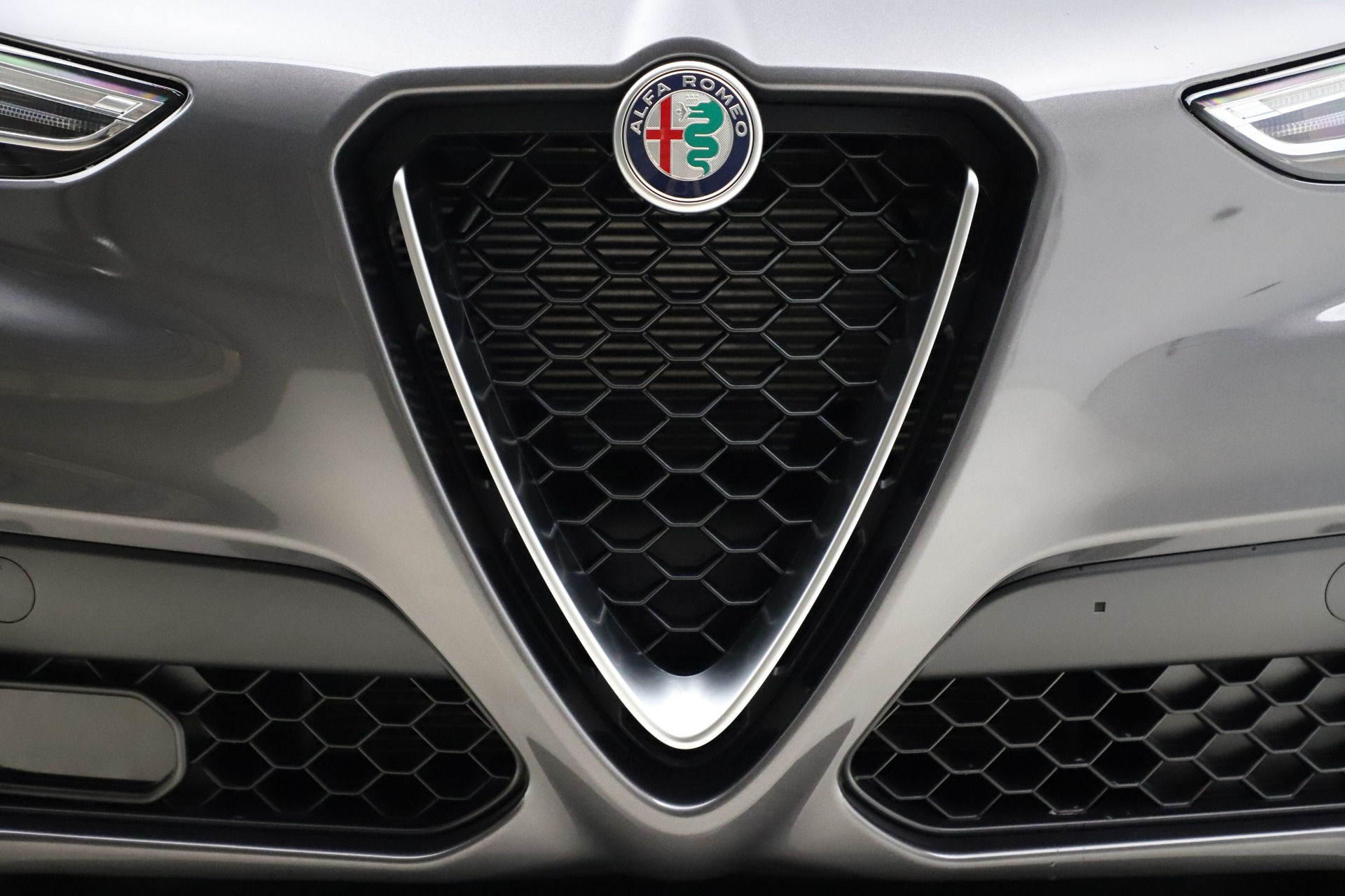 New 2021 Alfa Romeo Stelvio Q4 | St. Petersburg, FL