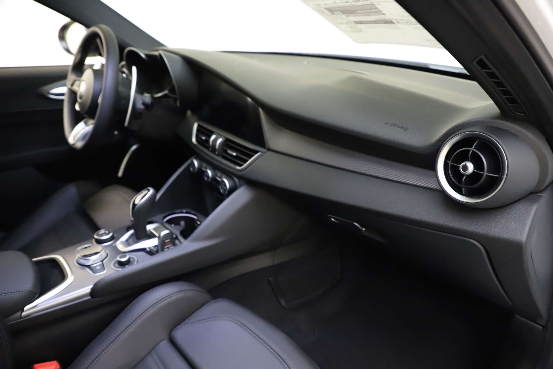 New 2021 Alfa Romeo Giulia Ti Sport | St. Petersburg, FL