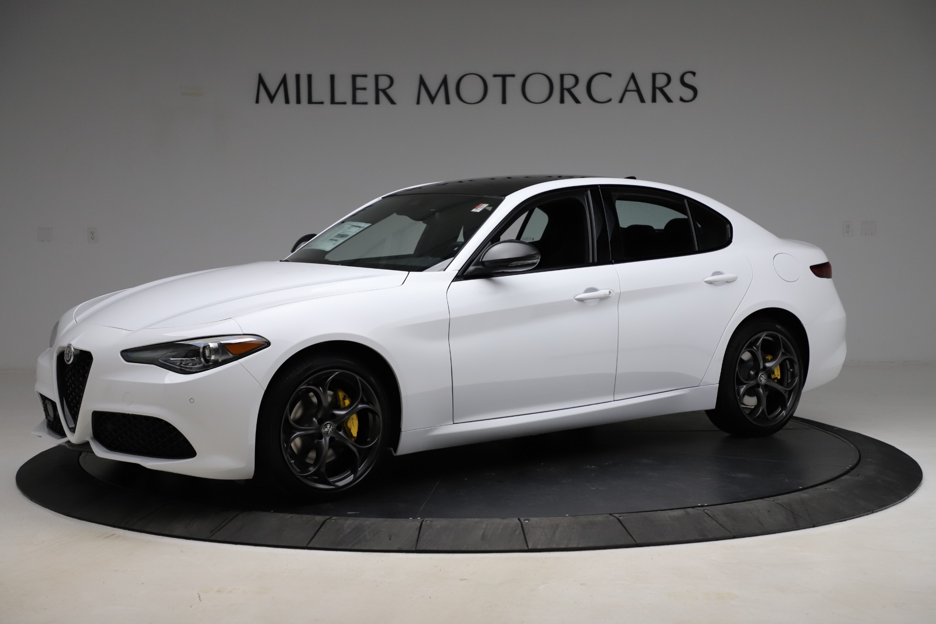 New 2021 Alfa Romeo Giulia Ti Sport | St. Petersburg, FL