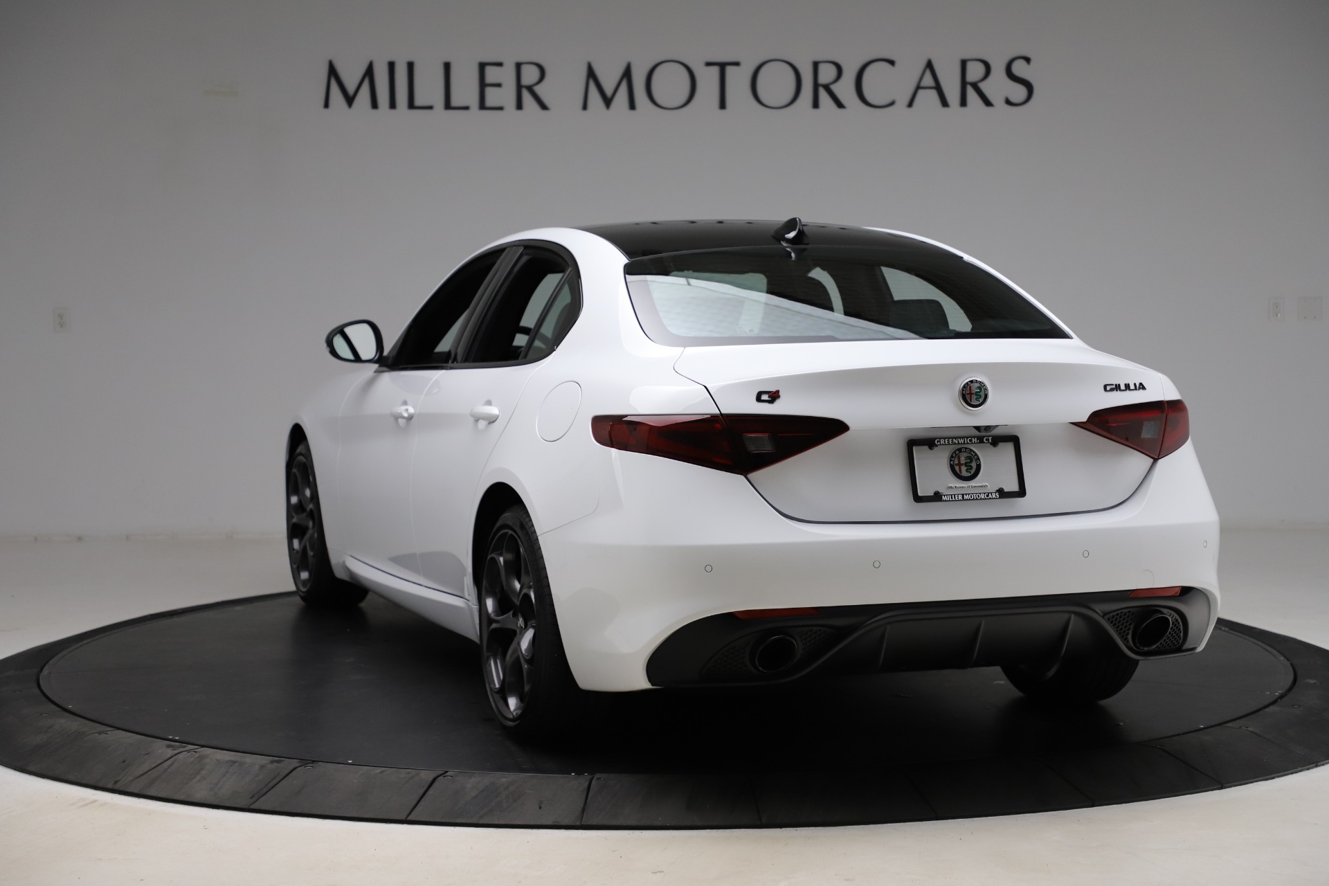 New 2021 Alfa Romeo Giulia Ti Sport | St. Petersburg, FL
