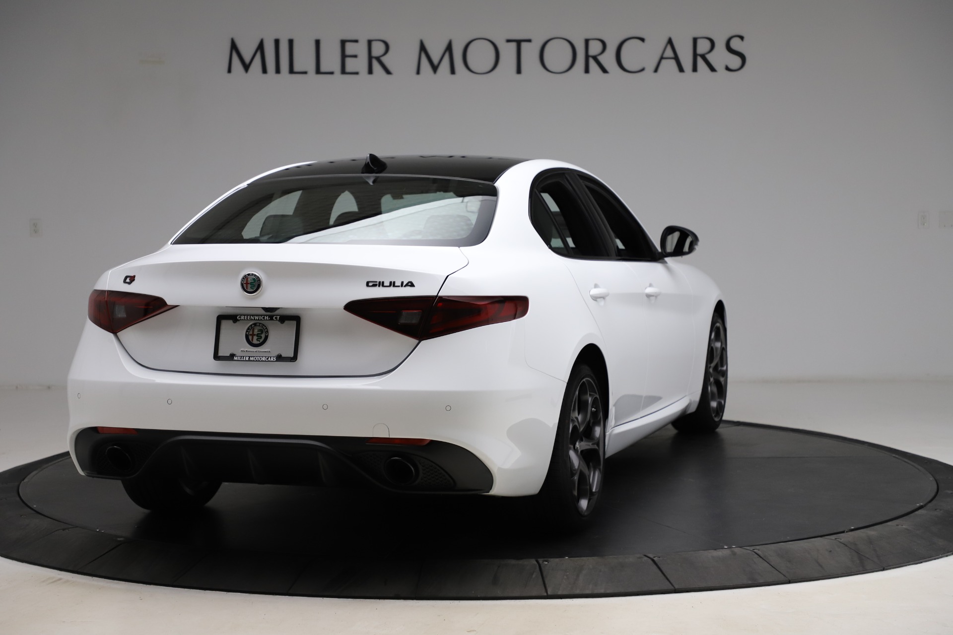 New 2021 Alfa Romeo Giulia Ti Sport | St. Petersburg, FL