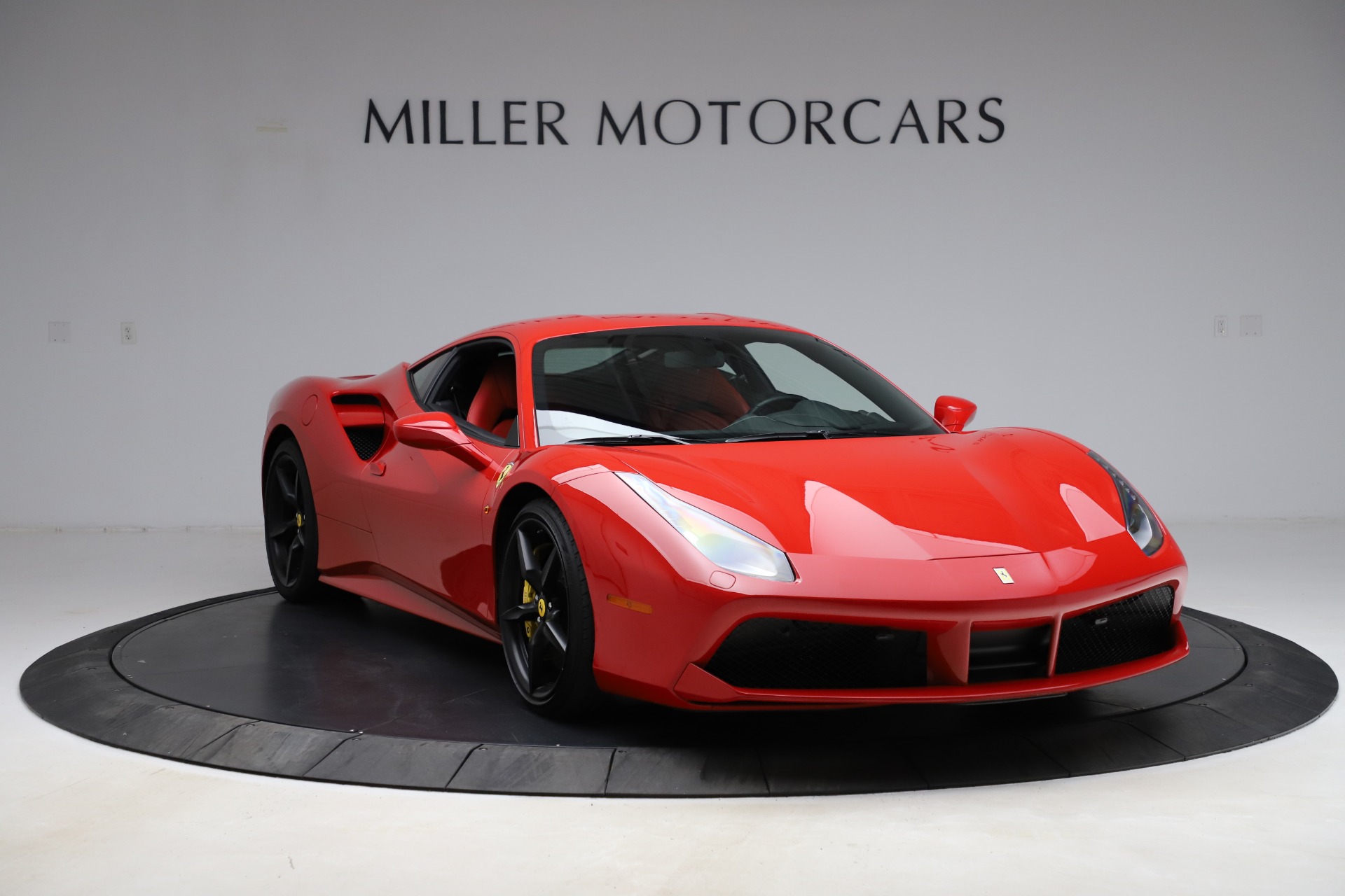 Used 2018 Ferrari 488 GTB | St. Petersburg, FL