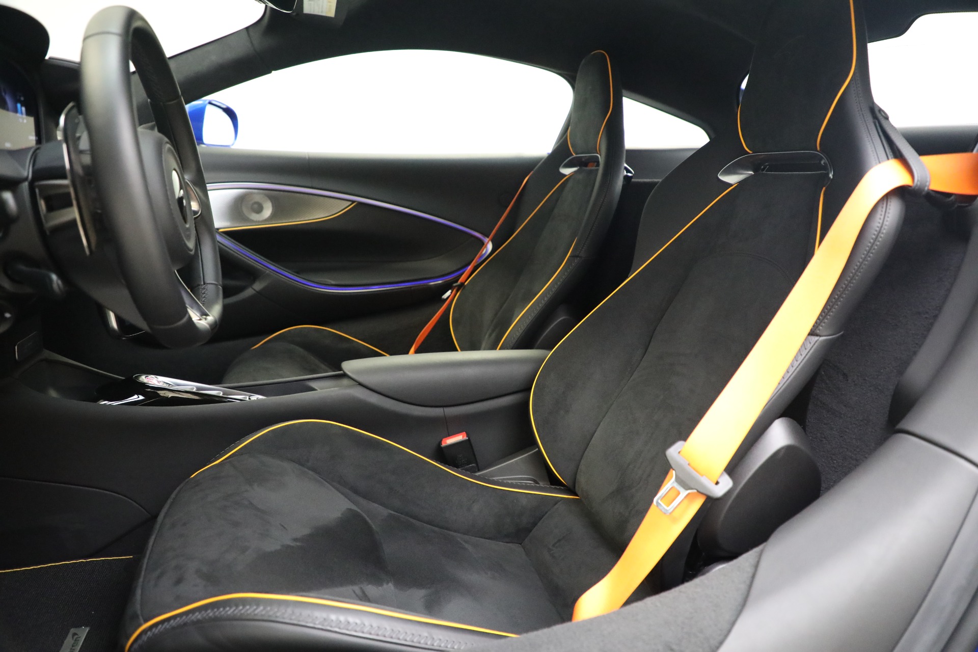 New 2023 McLaren Artura | St. Petersburg, FL