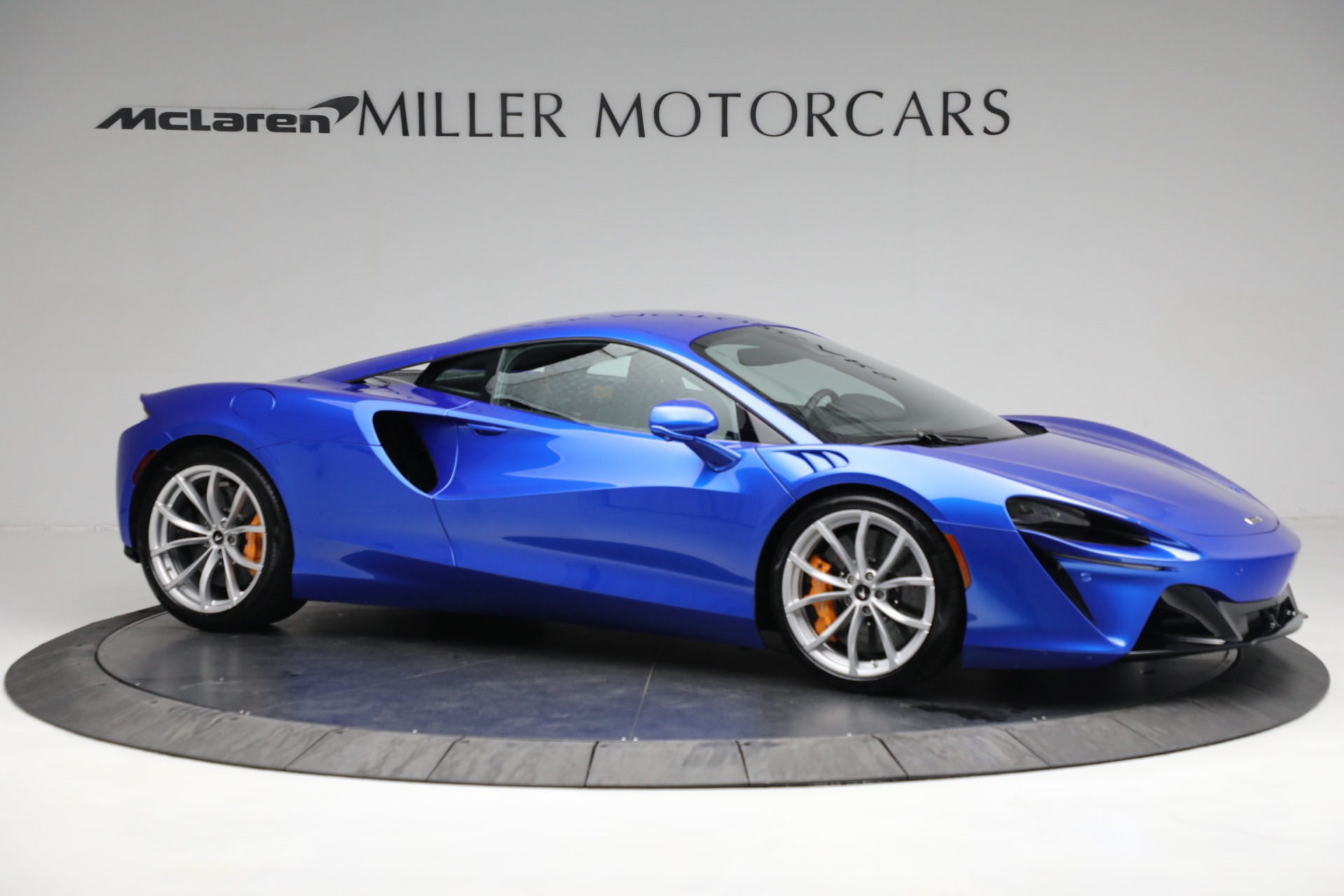 New 2023 McLaren Artura | St. Petersburg, FL