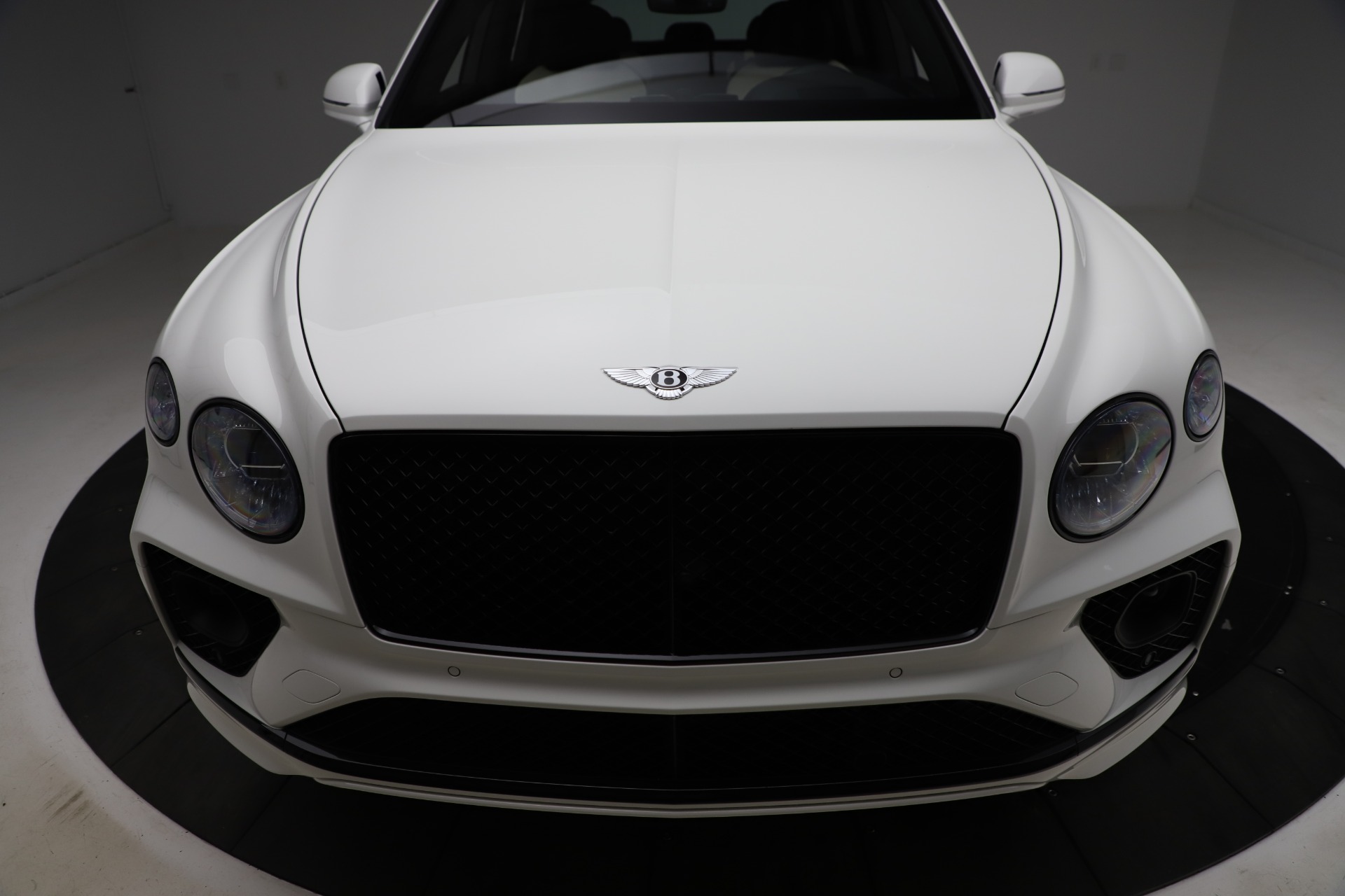 New 2021 Bentley Bentayga V8 | St. Petersburg, FL