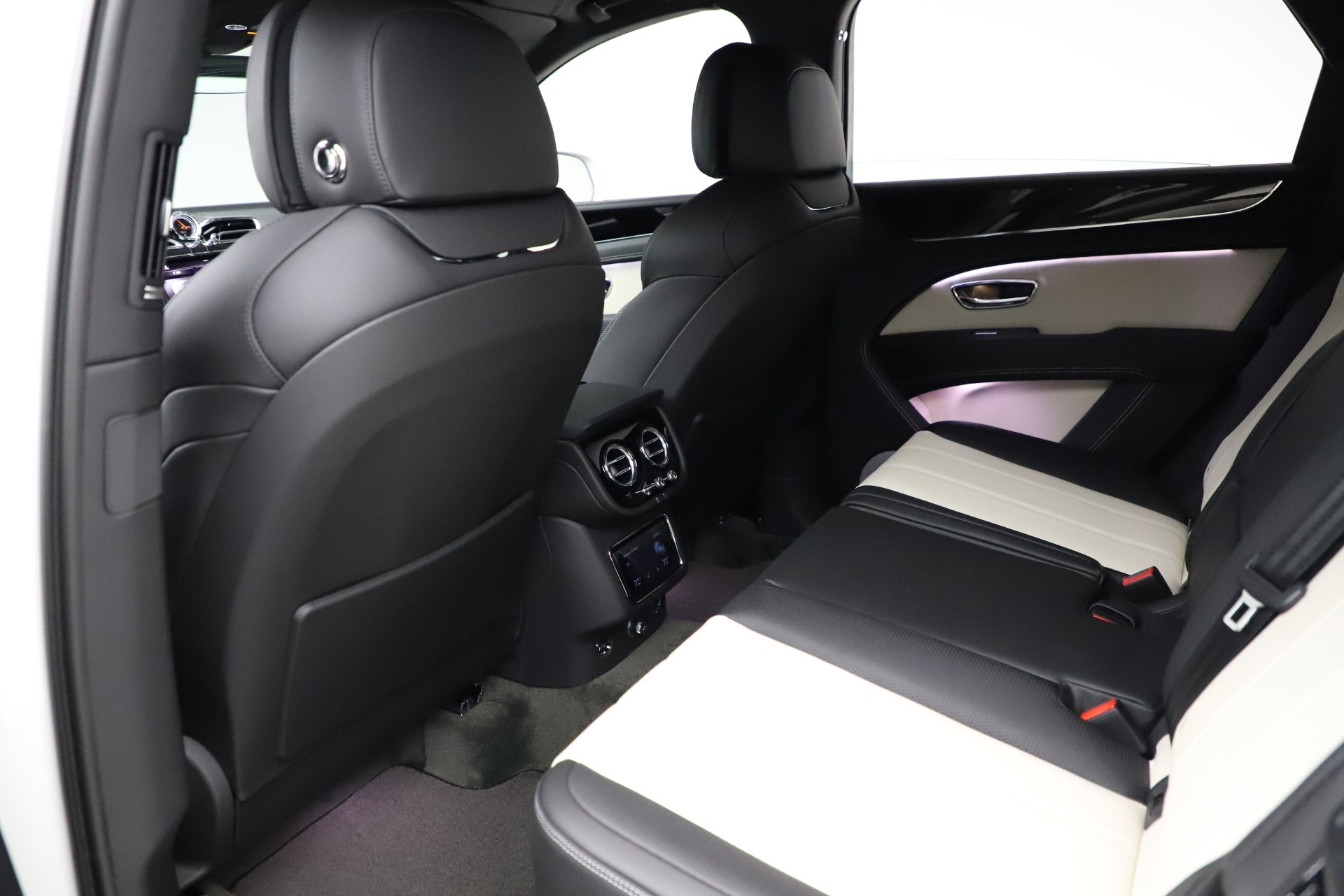 New 2021 Bentley Bentayga V8 | St. Petersburg, FL