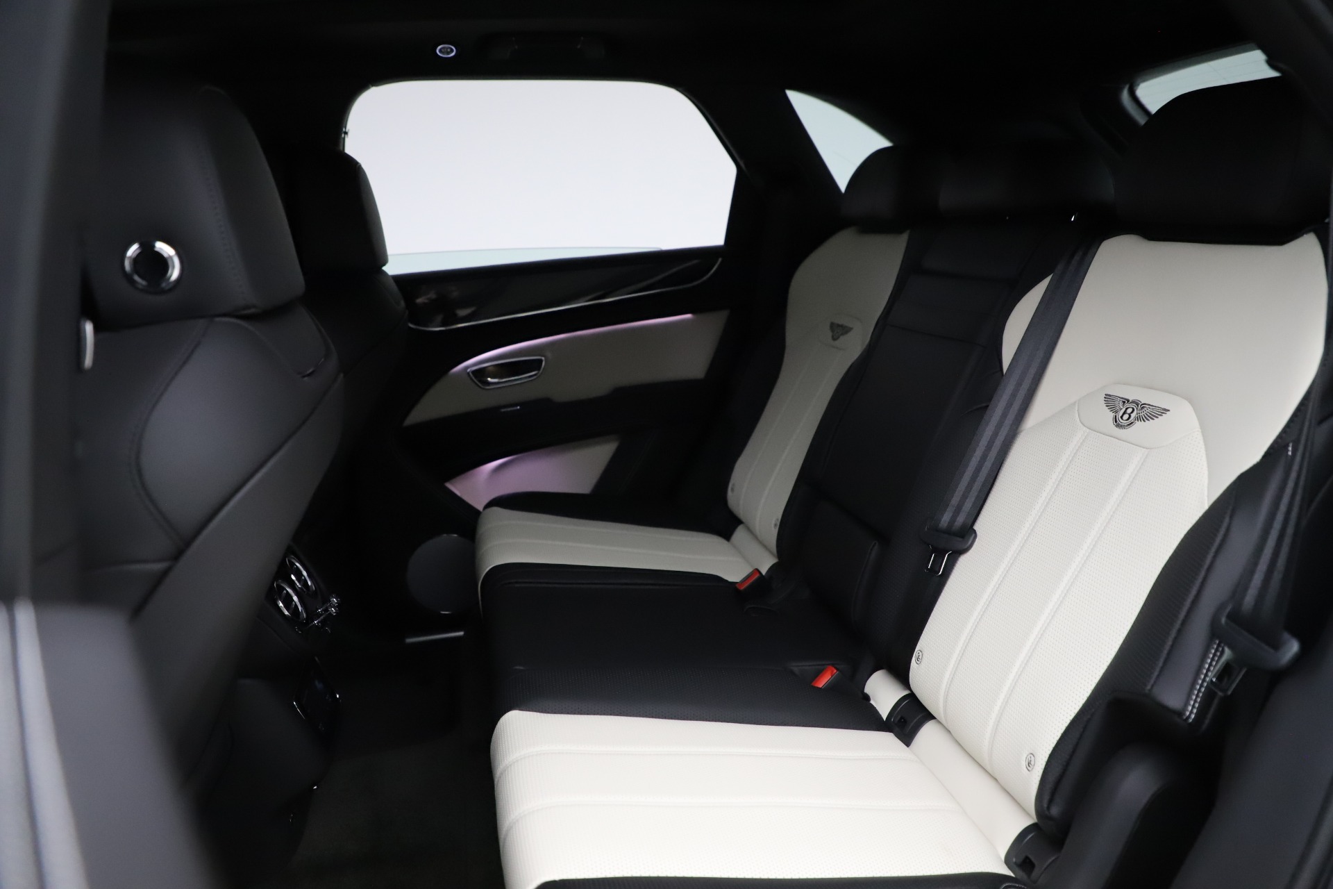 New 2021 Bentley Bentayga V8 | St. Petersburg, FL
