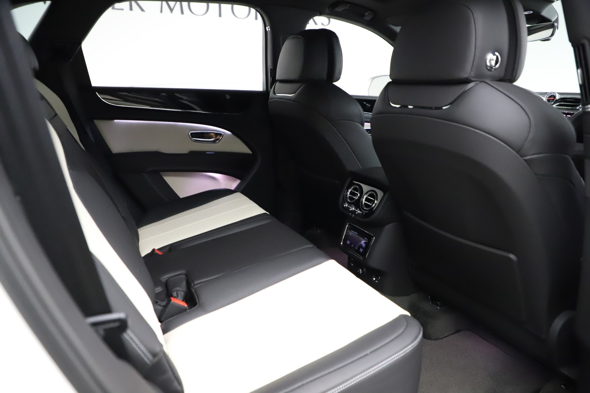New 2021 Bentley Bentayga V8 | St. Petersburg, FL