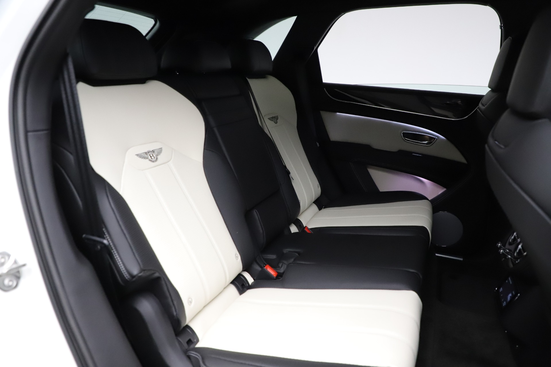 New 2021 Bentley Bentayga V8 | St. Petersburg, FL