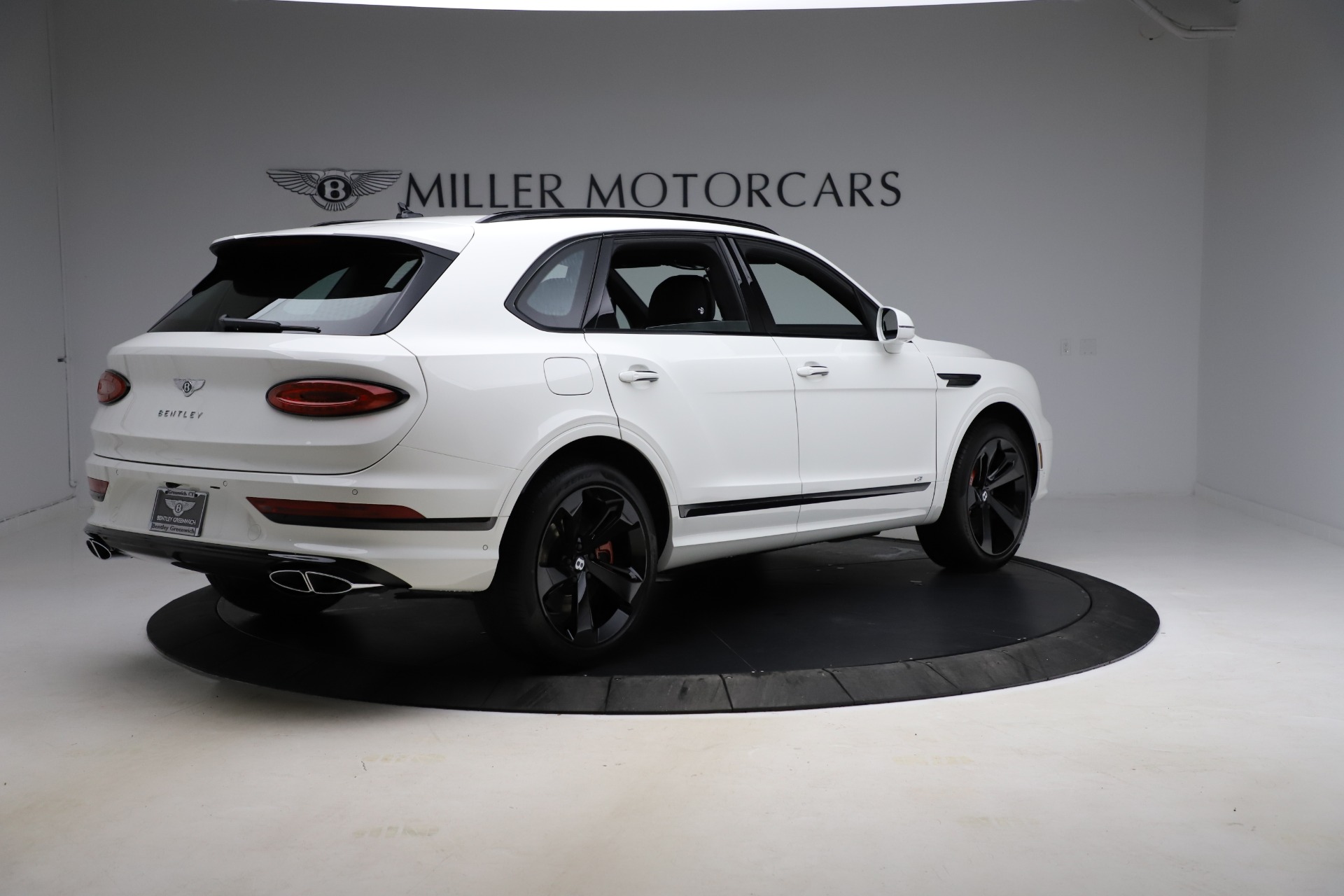 New 2021 Bentley Bentayga V8 | St. Petersburg, FL