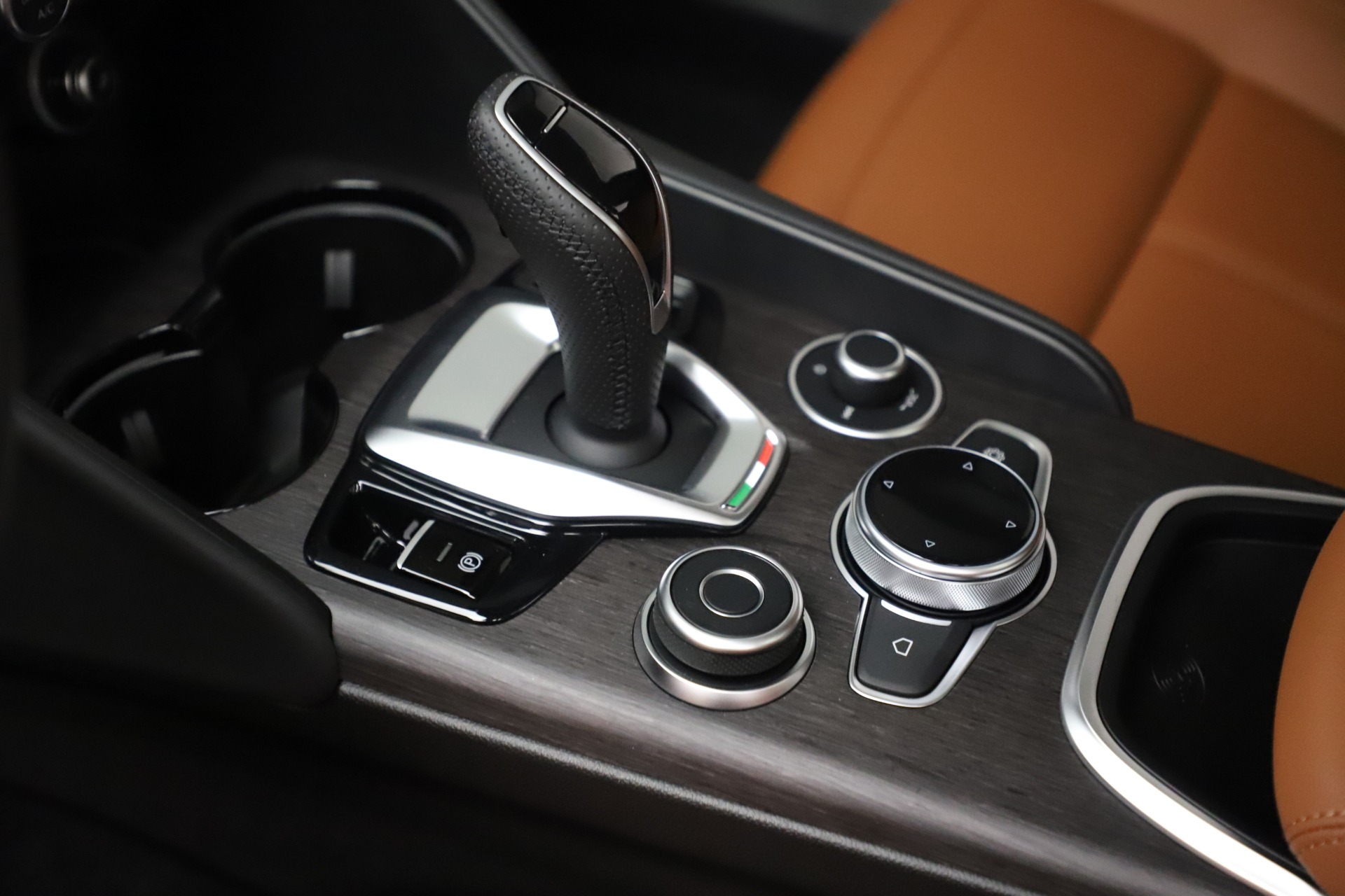 New 2021 Alfa Romeo Giulia Ti Q4 | St. Petersburg, FL