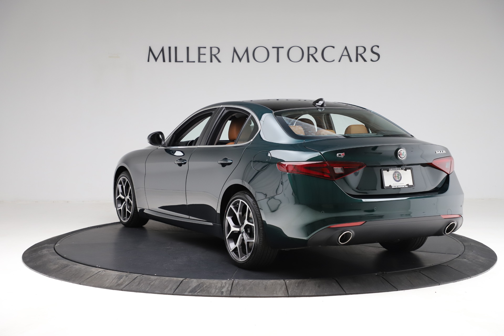 New 2021 Alfa Romeo Giulia Ti Q4 | St. Petersburg, FL