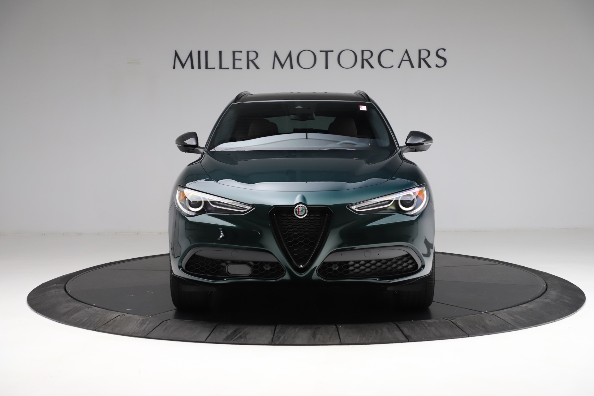 New 2021 Alfa Romeo Stelvio Ti Sport Q4 | St. Petersburg, FL