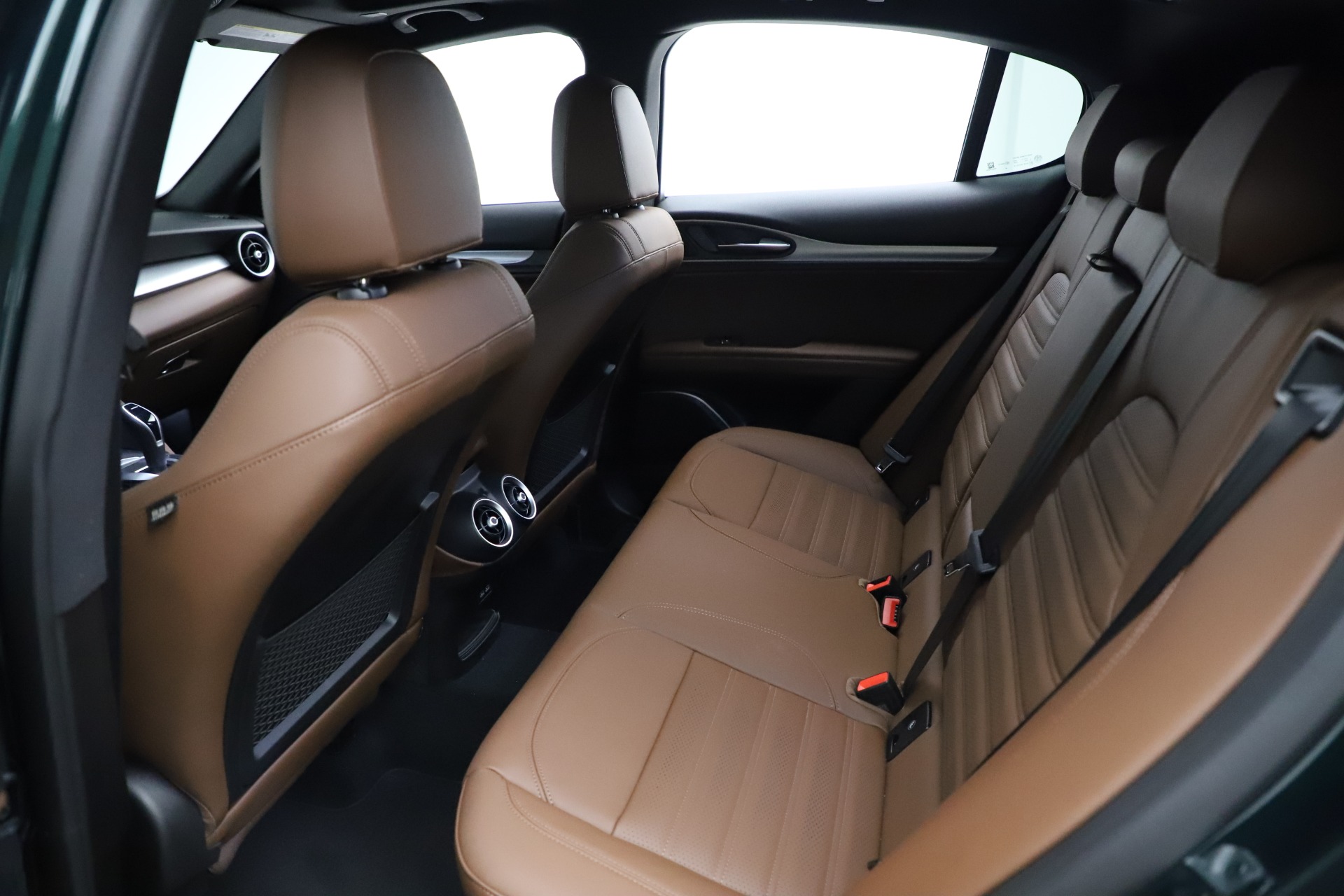 New 2021 Alfa Romeo Stelvio Ti Sport Q4 | St. Petersburg, FL