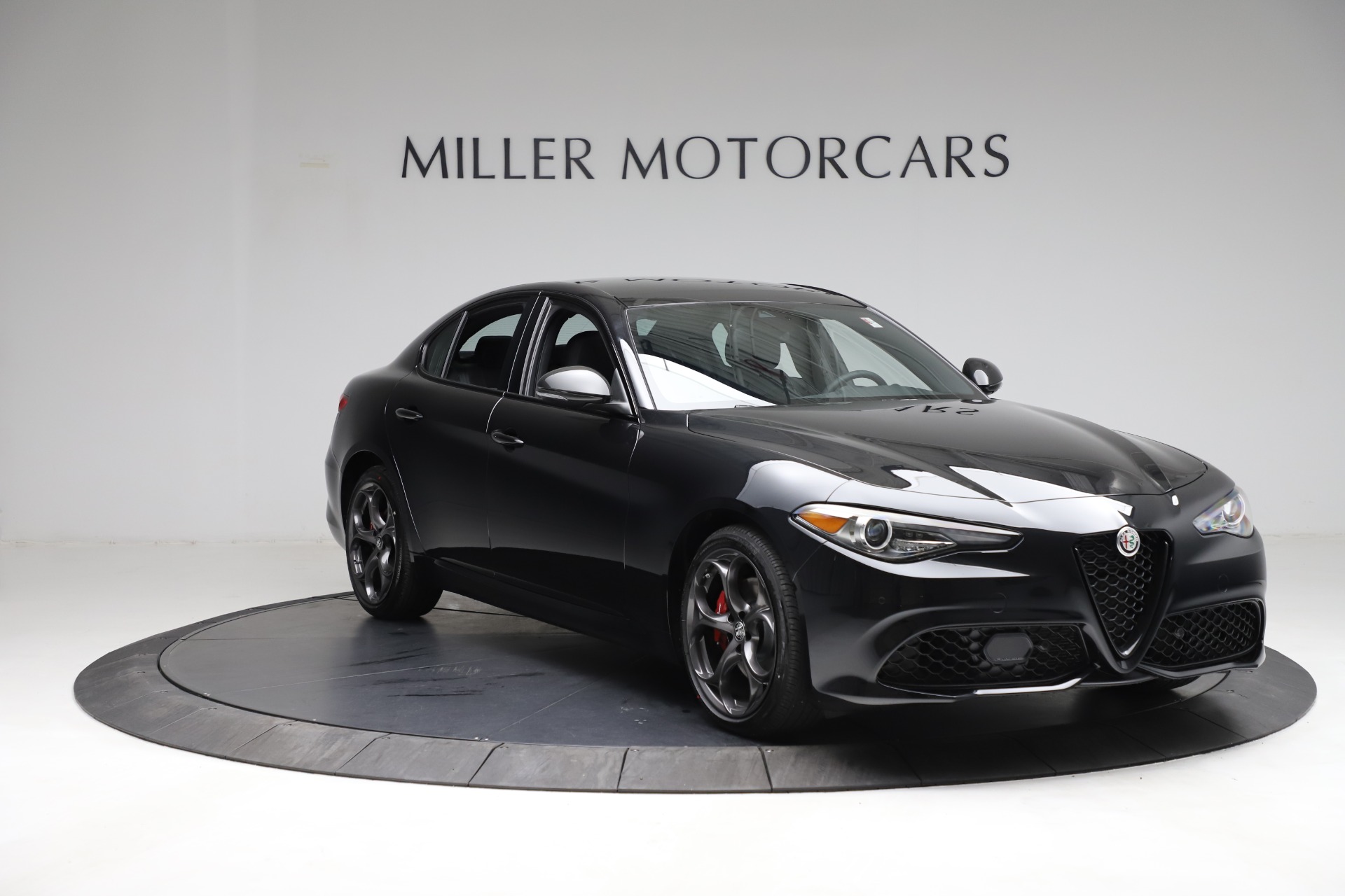 New 2021 Alfa Romeo Giulia Ti Sport Q4 | St. Petersburg, FL