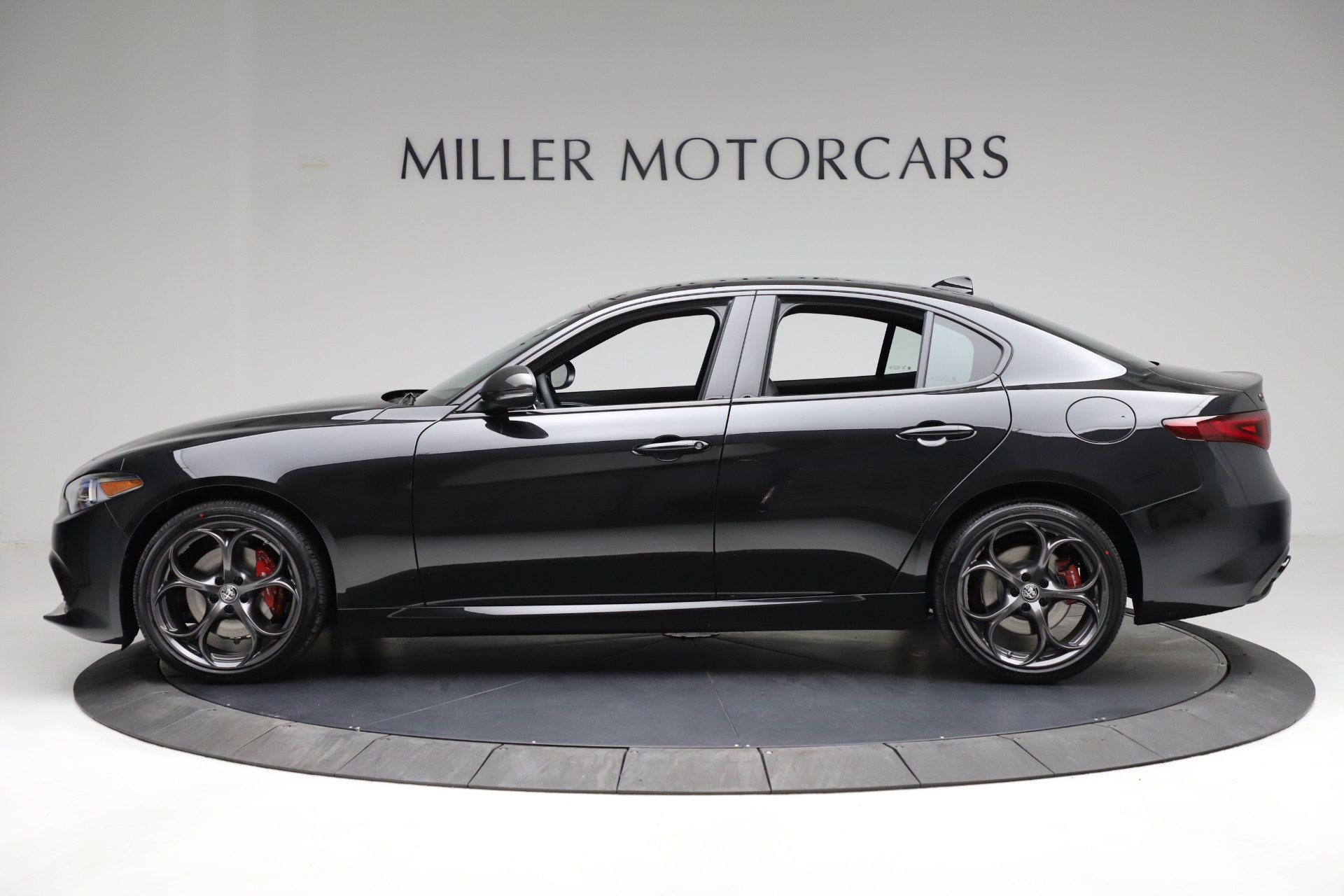 New 2021 Alfa Romeo Giulia Ti Sport Q4 | St. Petersburg, FL