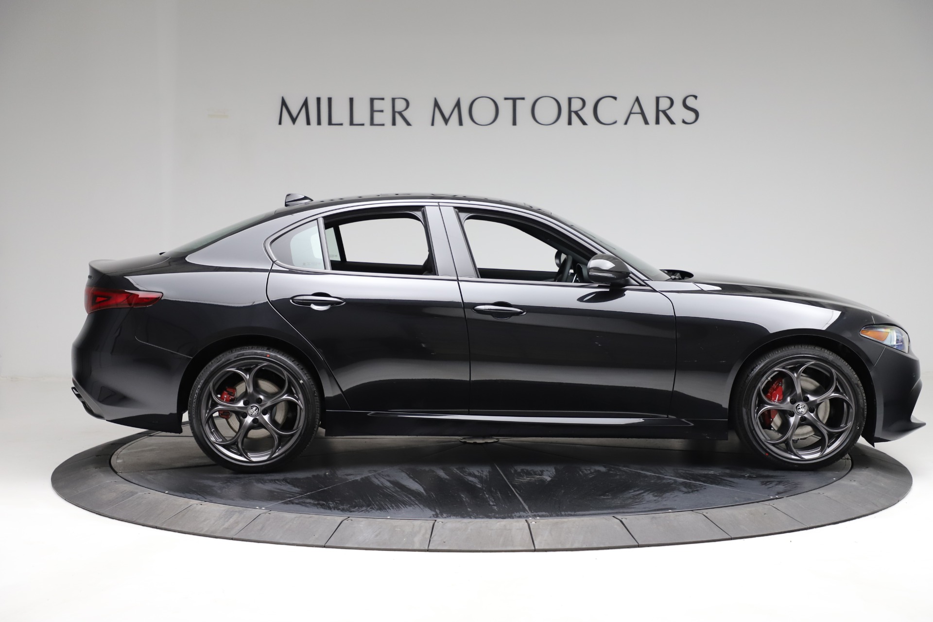 New 2021 Alfa Romeo Giulia Ti Sport Q4 | St. Petersburg, FL