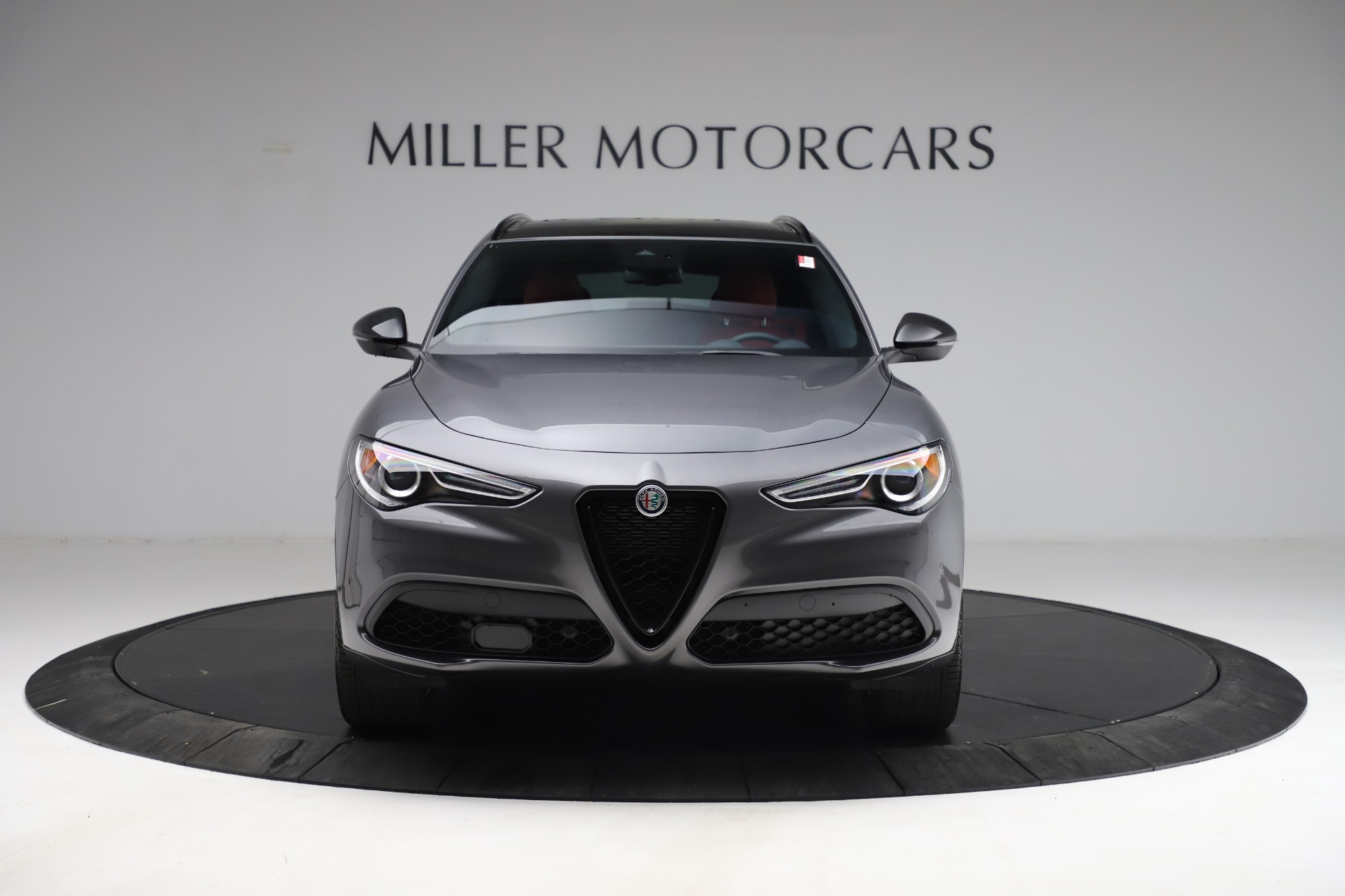 New 2021 Alfa Romeo Stelvio Ti Sport Q4 | St. Petersburg, FL
