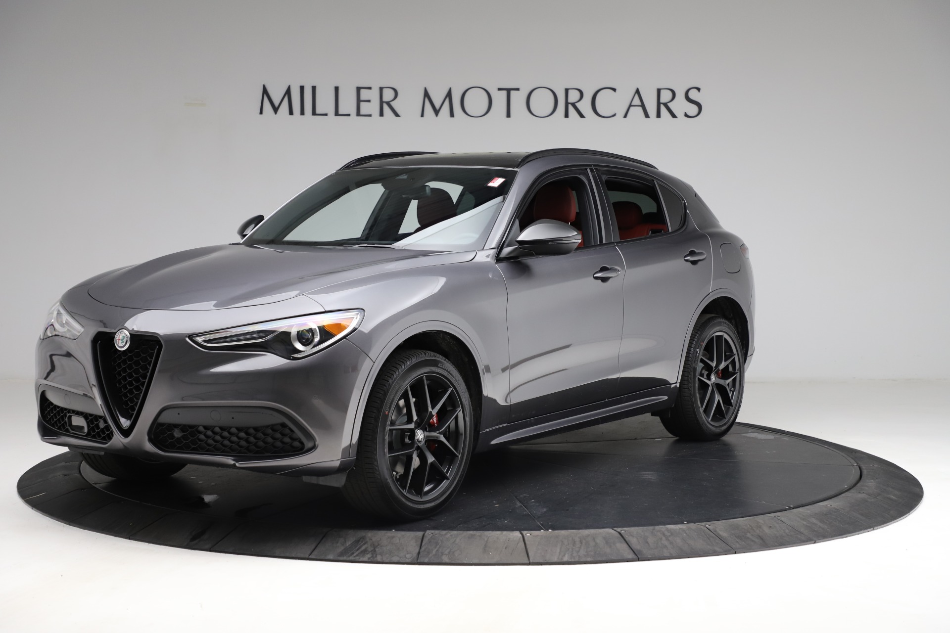 New 2021 Alfa Romeo Stelvio Ti Sport Q4 | St. Petersburg, FL