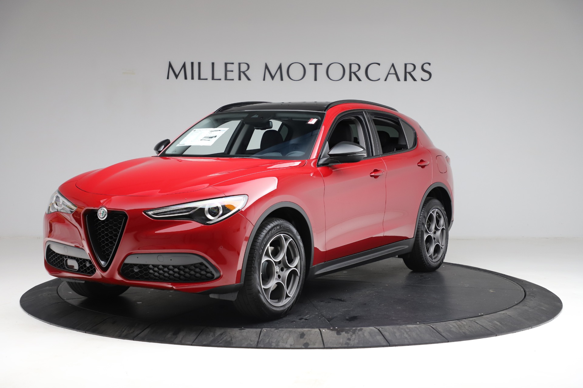 New 2021 Alfa Romeo Stelvio Q4 | St. Petersburg, FL