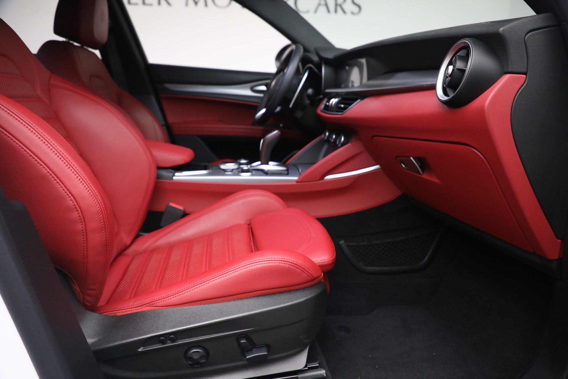 Used 2021 Alfa Romeo Stelvio Ti Sport Q4 | St. Petersburg, FL