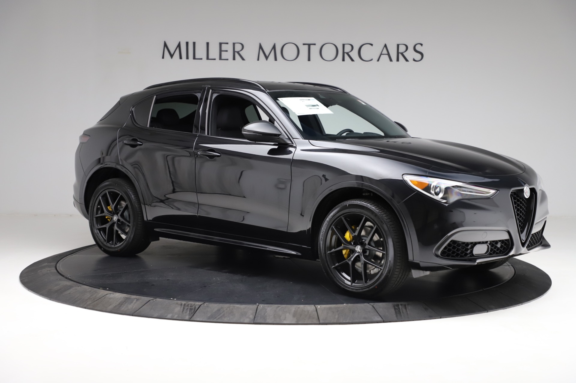 New 2021 Alfa Romeo Stelvio Ti Sport Q4 | St. Petersburg, FL