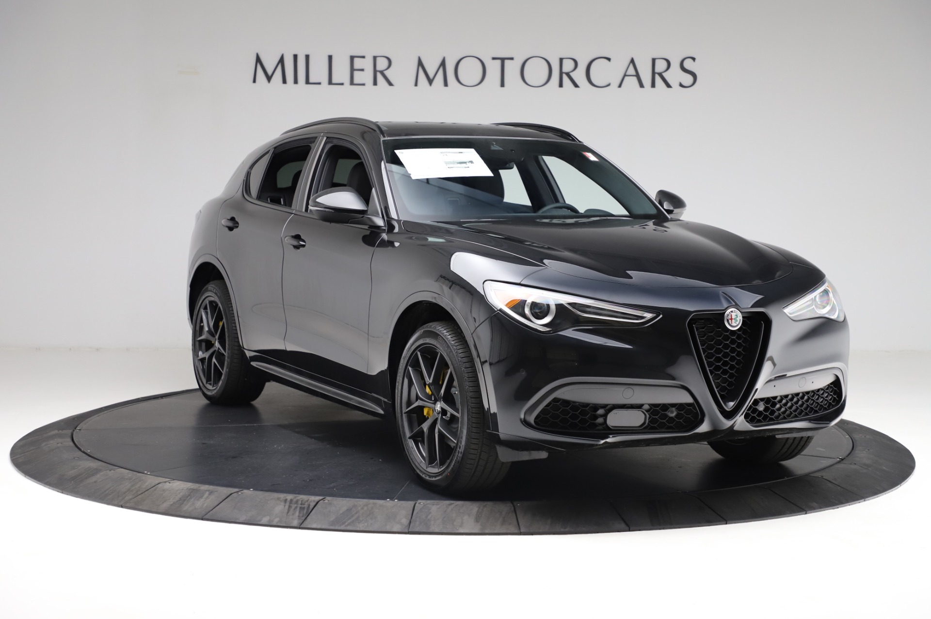 New 2021 Alfa Romeo Stelvio Ti Sport Q4 | St. Petersburg, FL