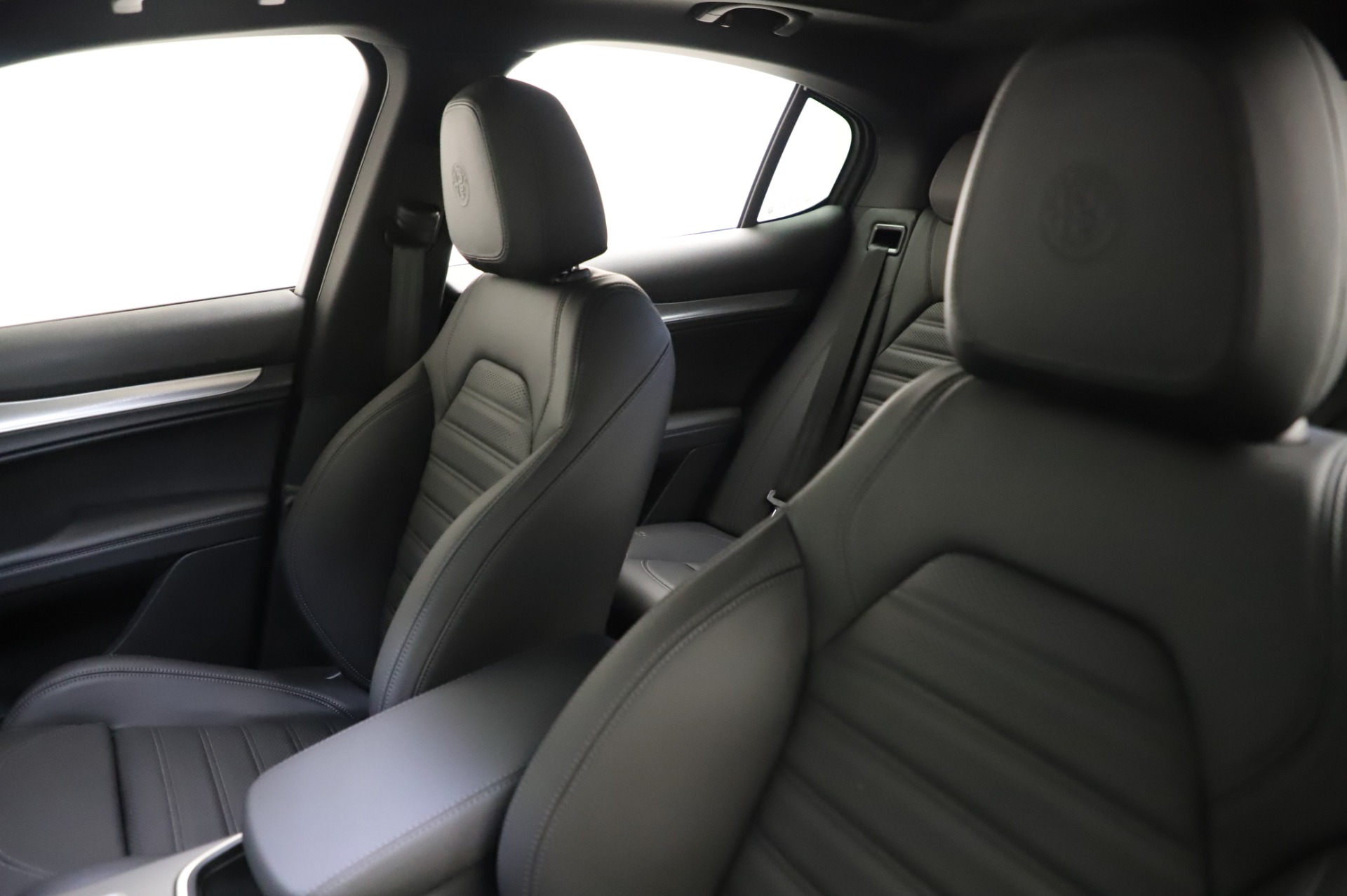 New 2021 Alfa Romeo Stelvio Ti Sport Q4 | St. Petersburg, FL