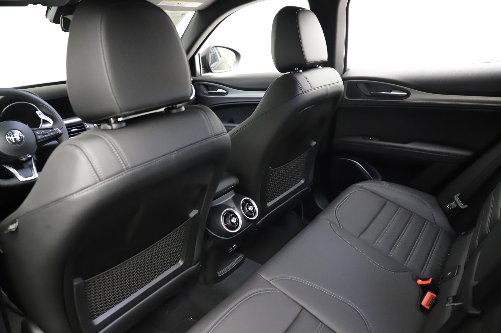 New 2021 Alfa Romeo Stelvio Ti Sport Q4 | St. Petersburg, FL