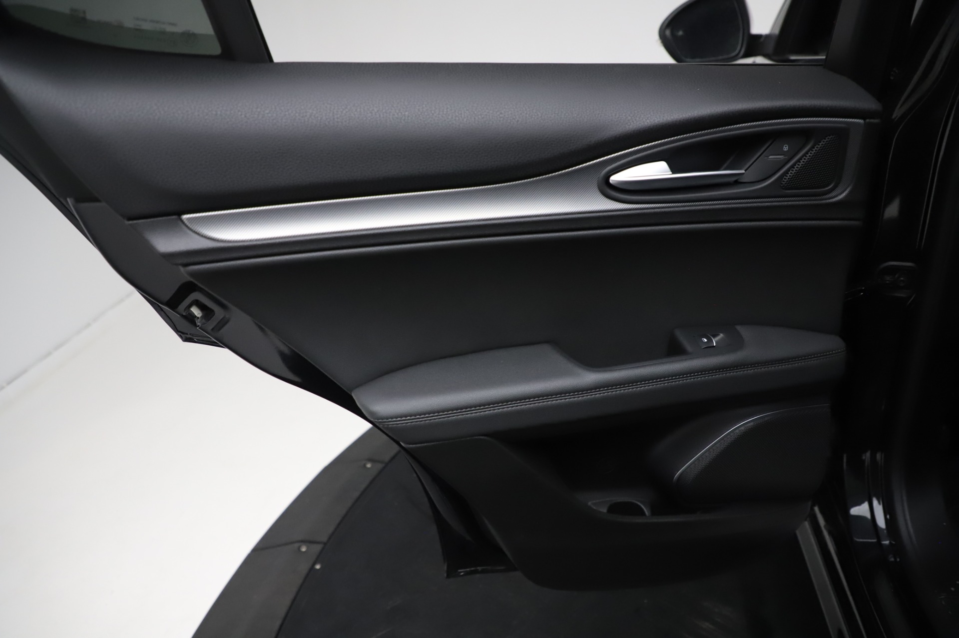 New 2021 Alfa Romeo Stelvio Ti Sport Q4 | St. Petersburg, FL