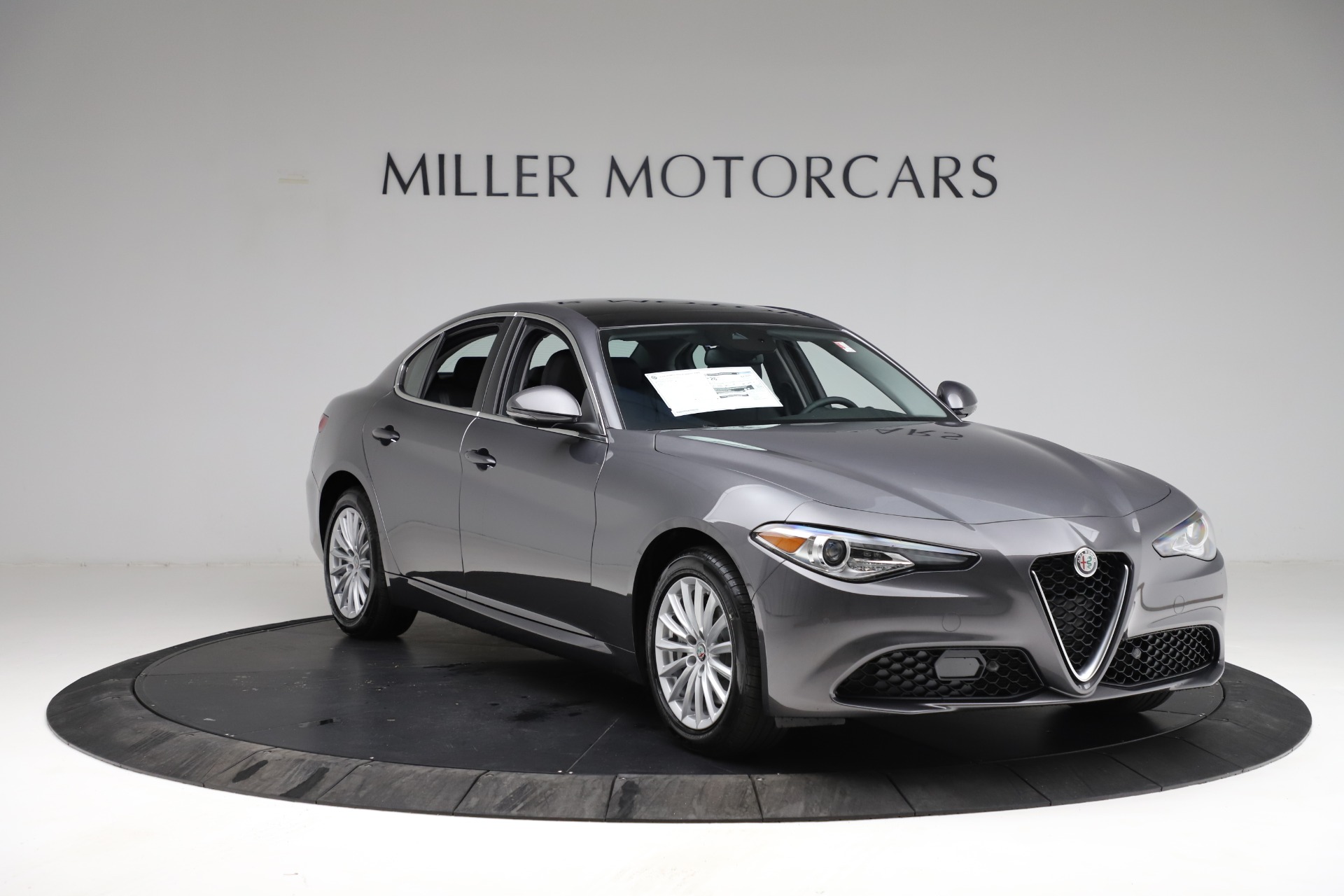 New 2021 Alfa Romeo Giulia Q4 | St. Petersburg, FL