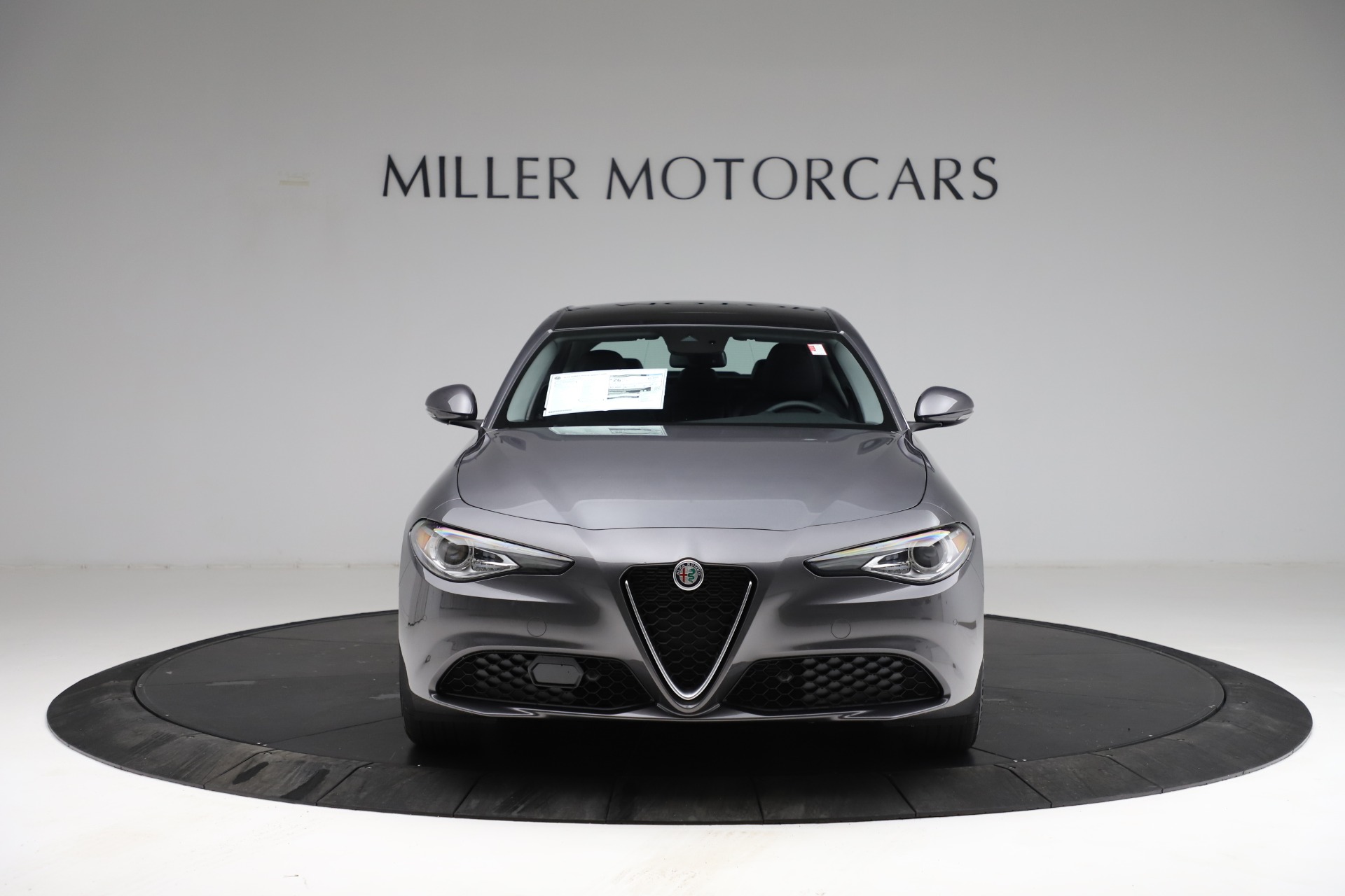 New 2021 Alfa Romeo Giulia Q4 | St. Petersburg, FL