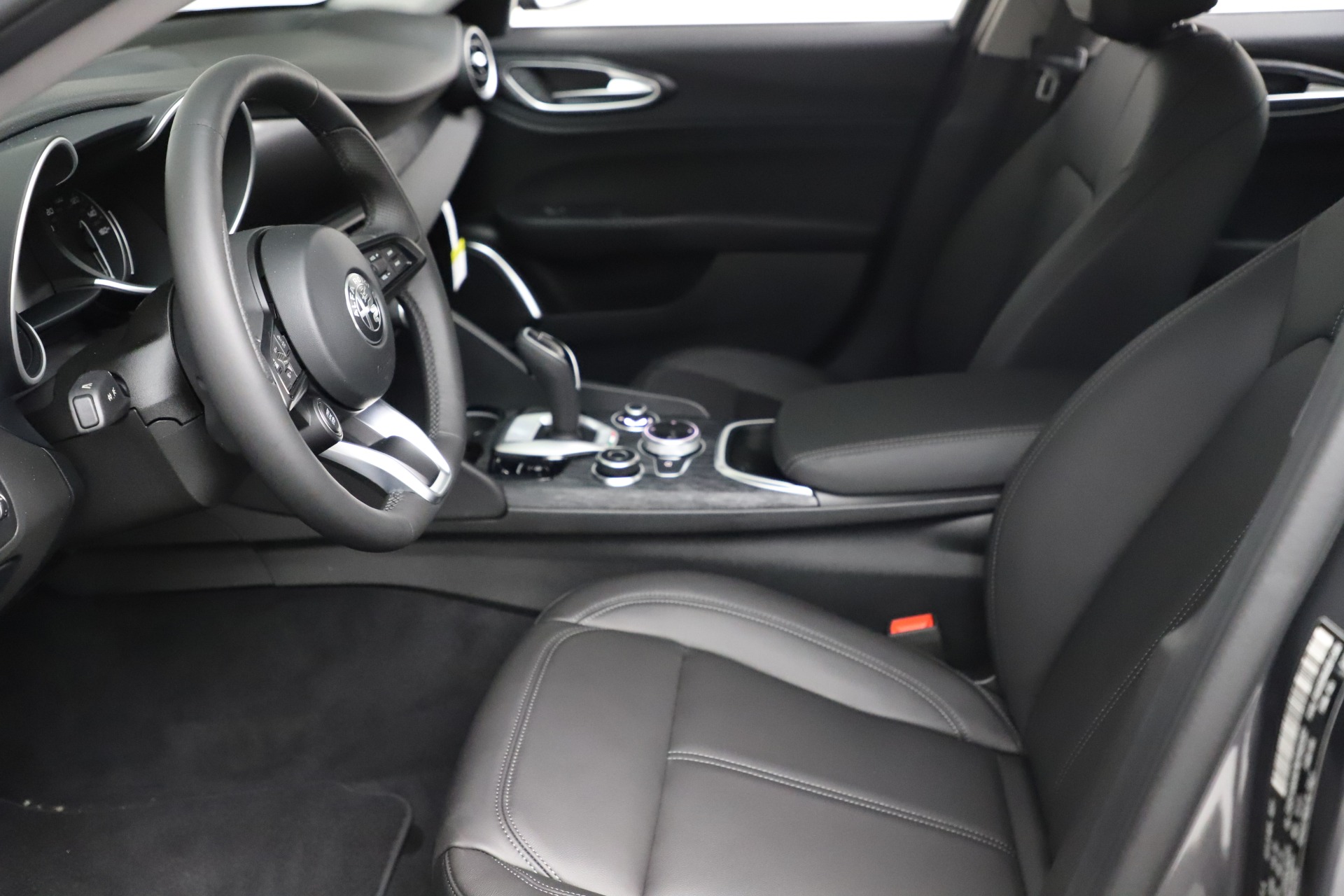 New 2021 Alfa Romeo Giulia Q4 | St. Petersburg, FL