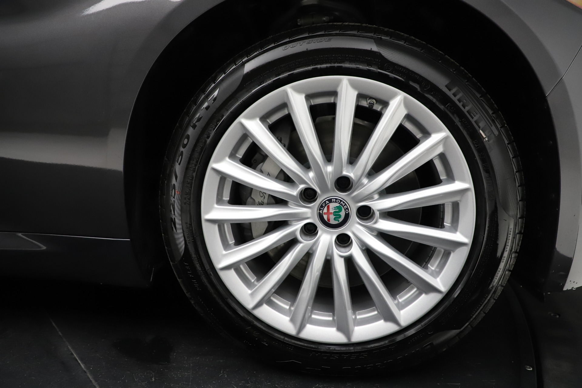 New 2021 Alfa Romeo Giulia Q4 | St. Petersburg, FL