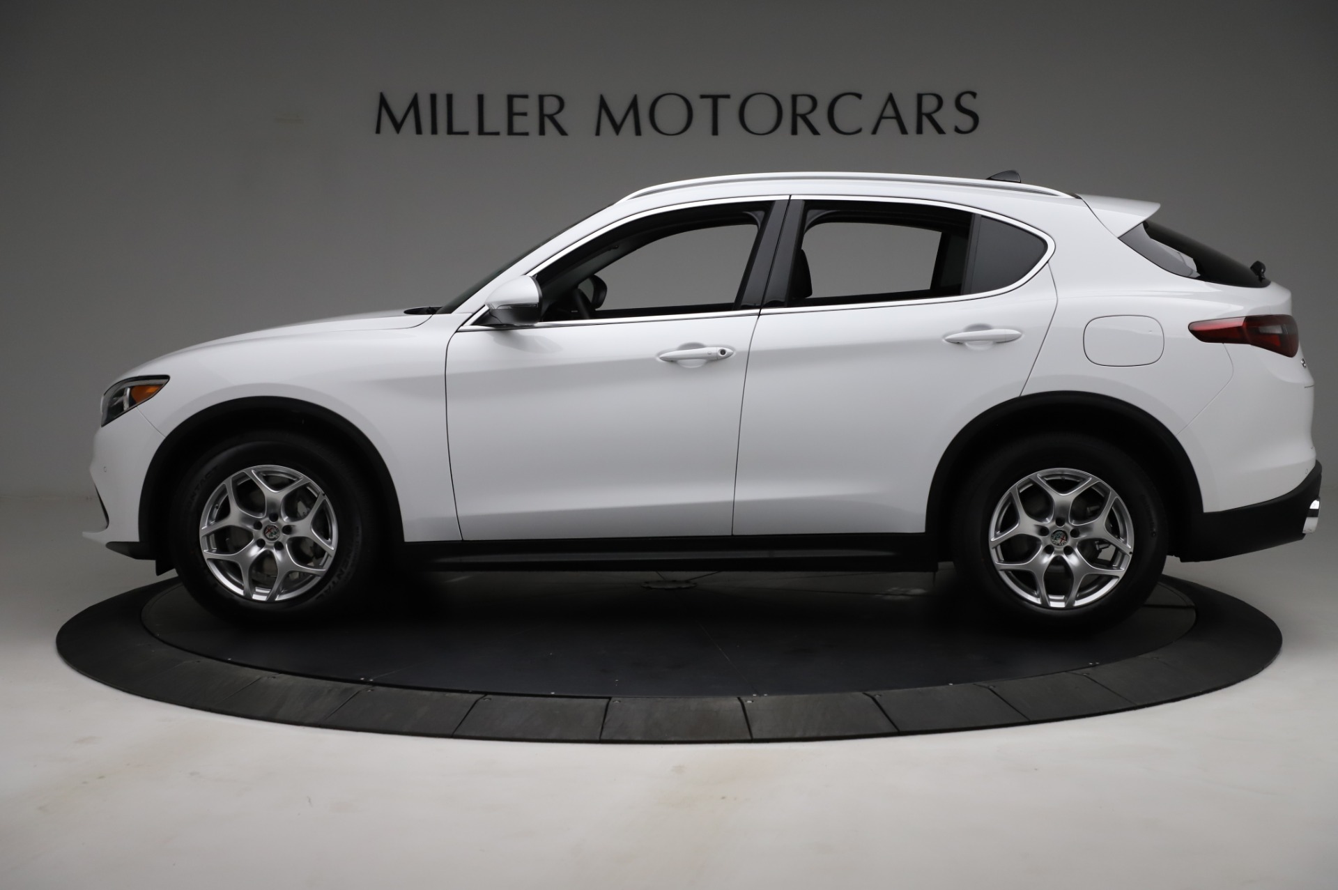 New 2021 Alfa Romeo Stelvio Q4 | St. Petersburg, FL