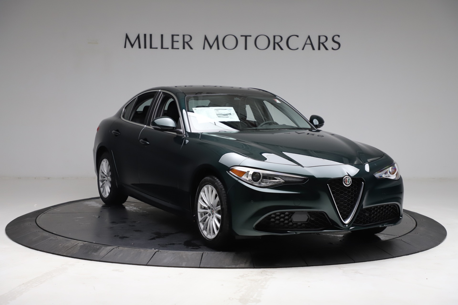 New 2021 Alfa Romeo Giulia Q4 | St. Petersburg, FL