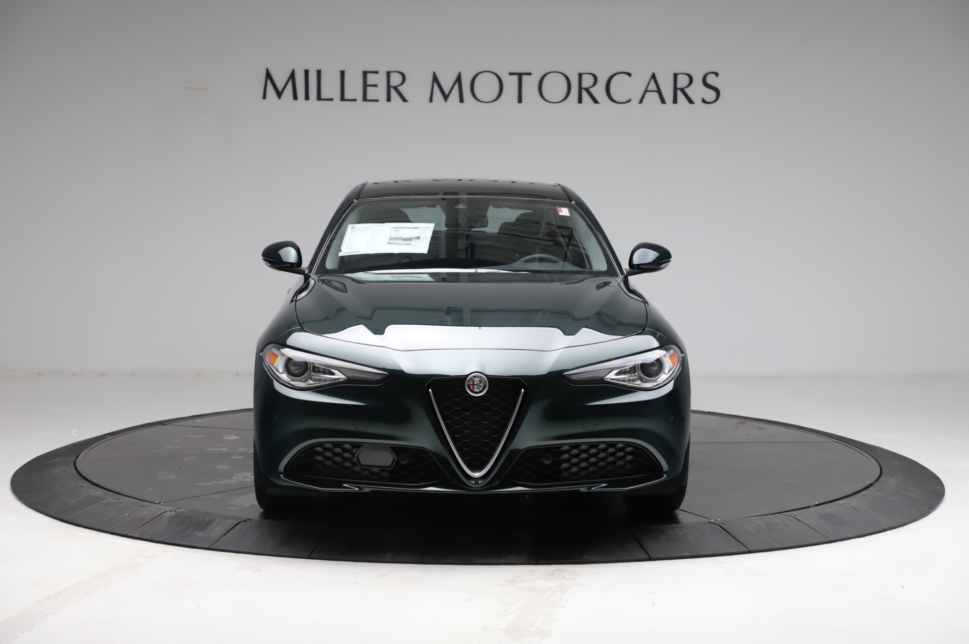 New 2021 Alfa Romeo Giulia Q4 | St. Petersburg, FL