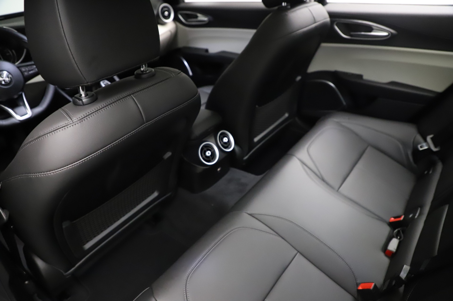 New 2021 Alfa Romeo Giulia Q4 | St. Petersburg, FL