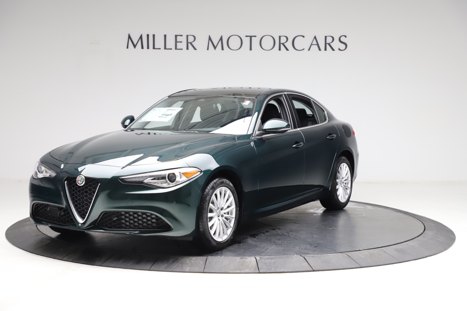 New 2021 Alfa Romeo Giulia Q4 | St. Petersburg, FL