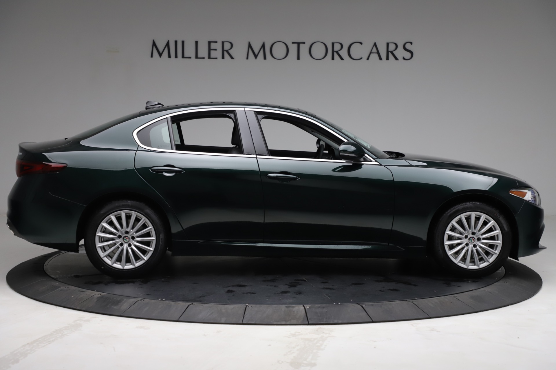 New 2021 Alfa Romeo Giulia Q4 | St. Petersburg, FL