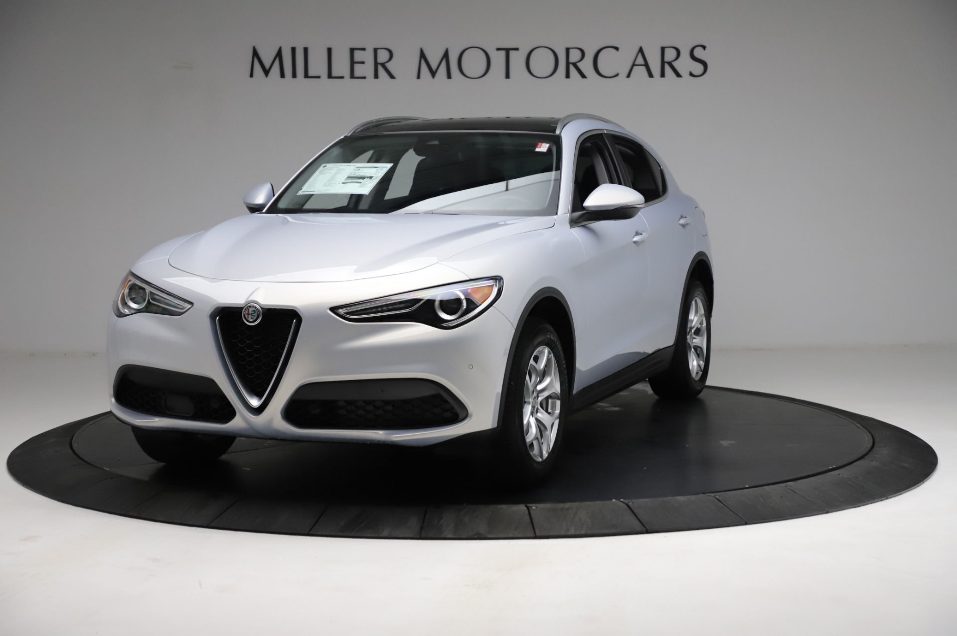 New 2021 Alfa Romeo Stelvio Q4 | St. Petersburg, FL