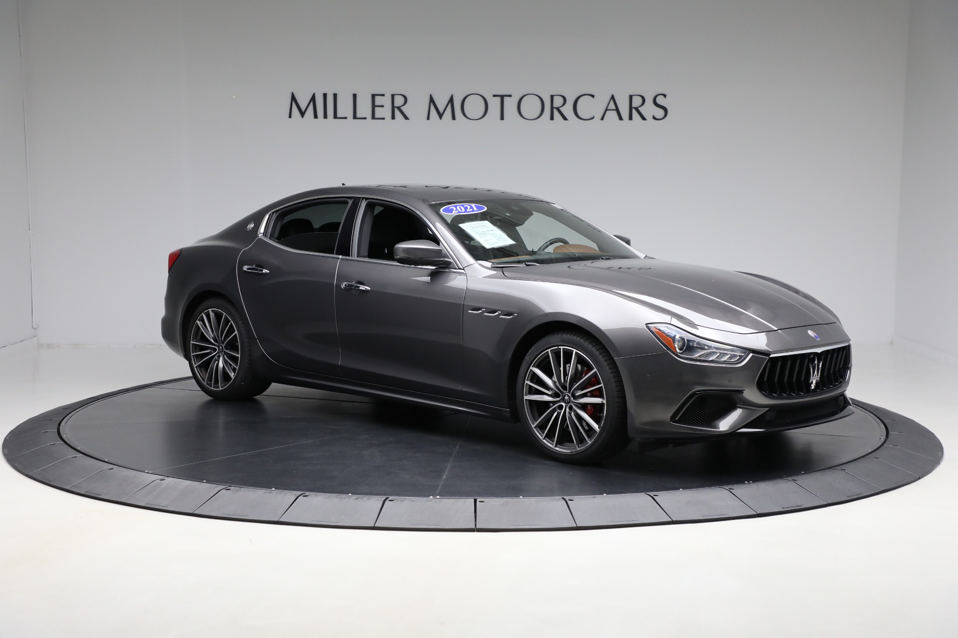 New 2021 Maserati Ghibli S Q4 | St. Petersburg, FL