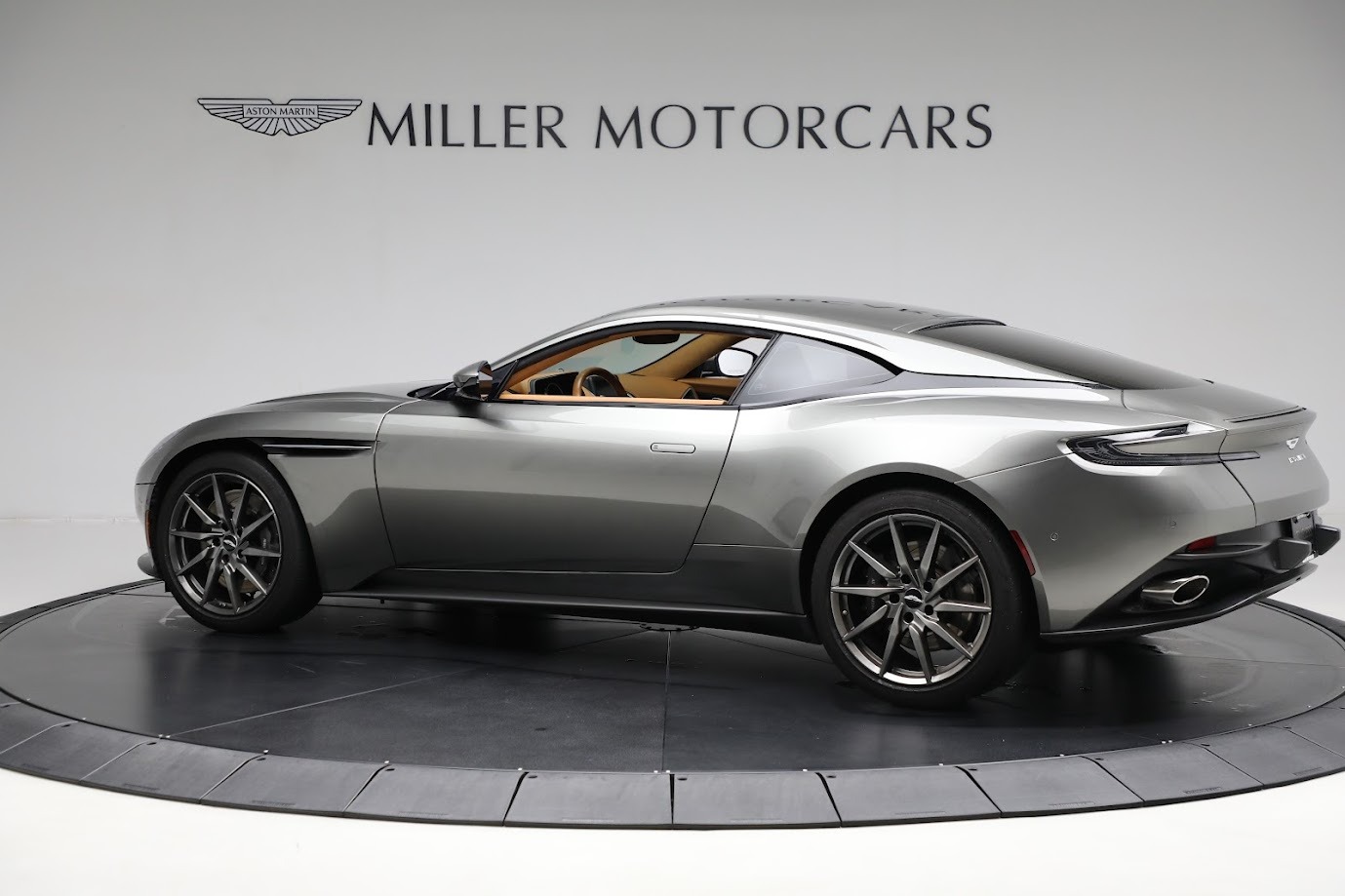 New 2021 Aston Martin DB11 V8 | St. Petersburg, FL