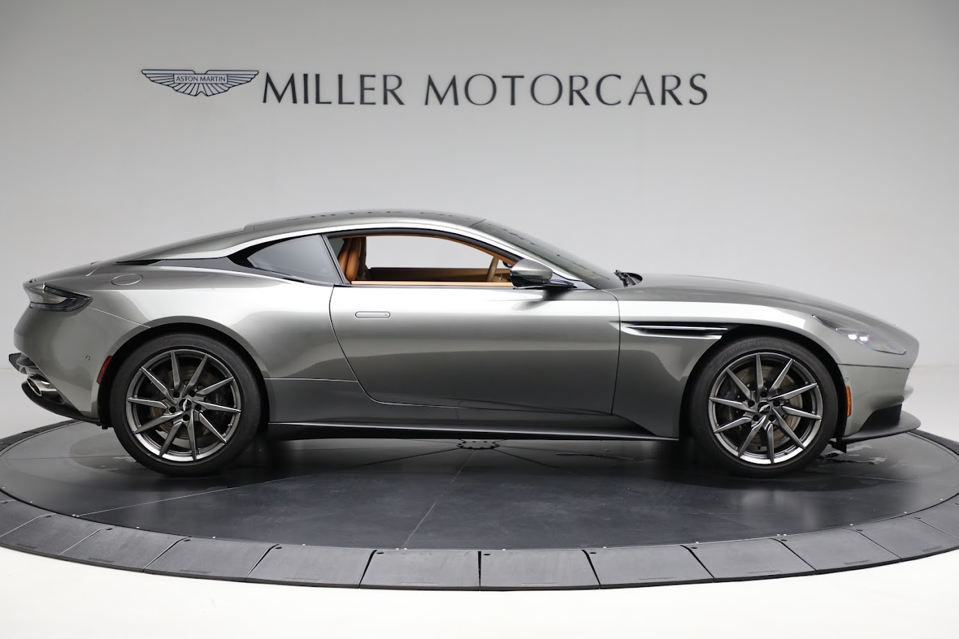 New 2021 Aston Martin DB11 V8 | St. Petersburg, FL