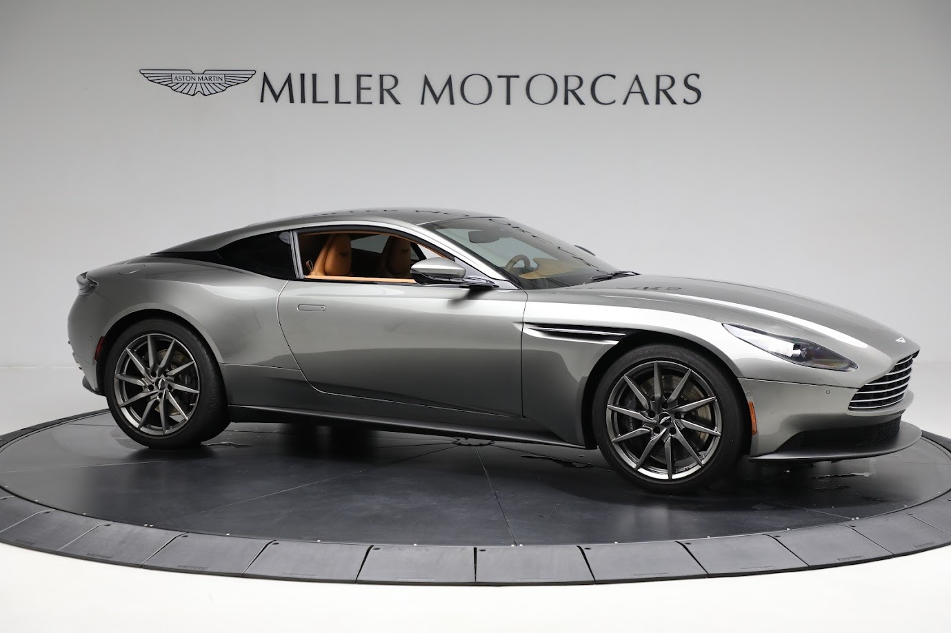 New 2021 Aston Martin DB11 V8 | St. Petersburg, FL