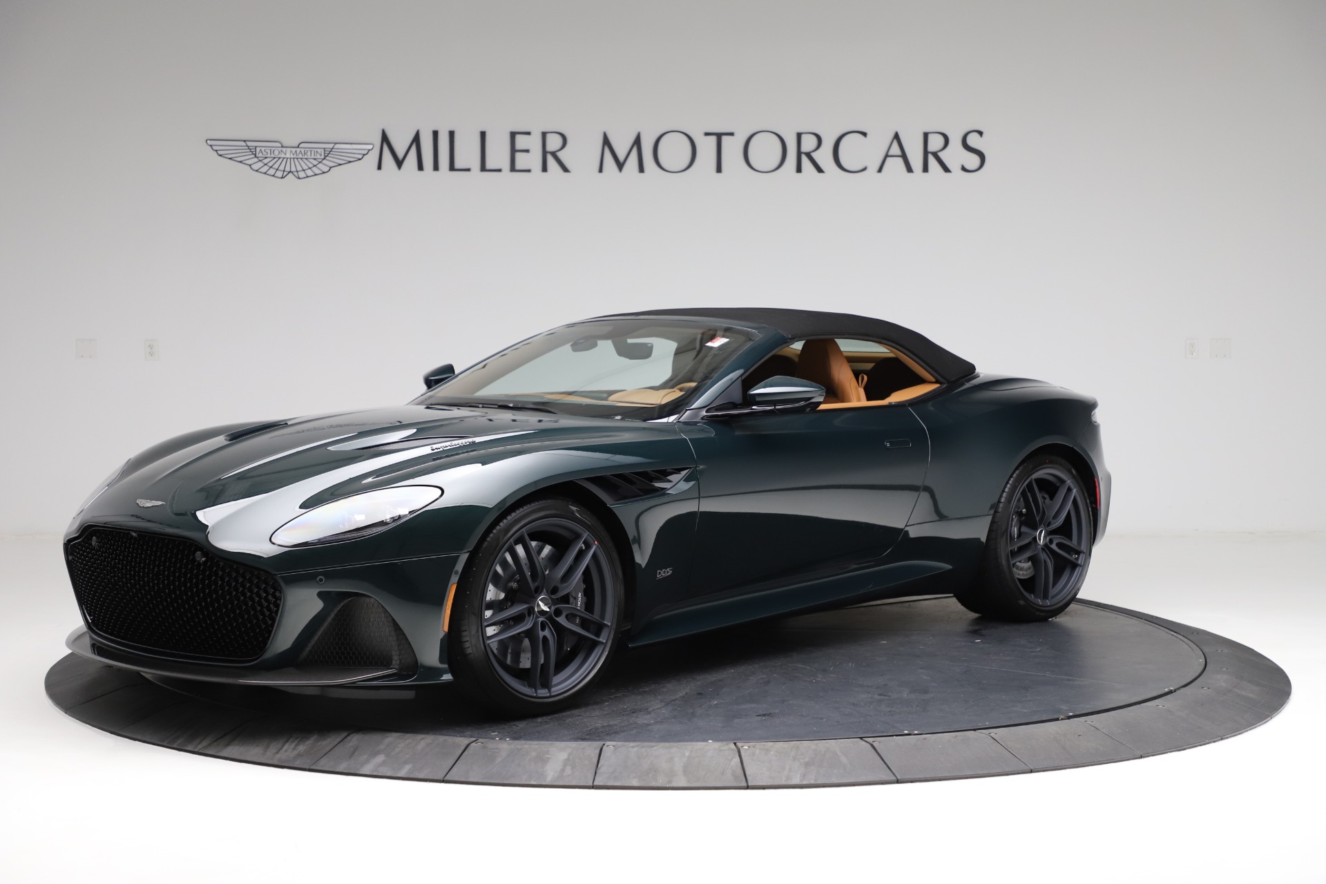 New 2021 Aston Martin DBS Superleggera Volante | St. Petersburg, FL