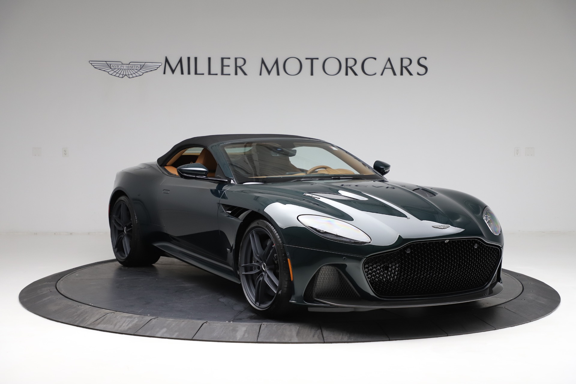 New 2021 Aston Martin DBS Superleggera Volante | St. Petersburg, FL
