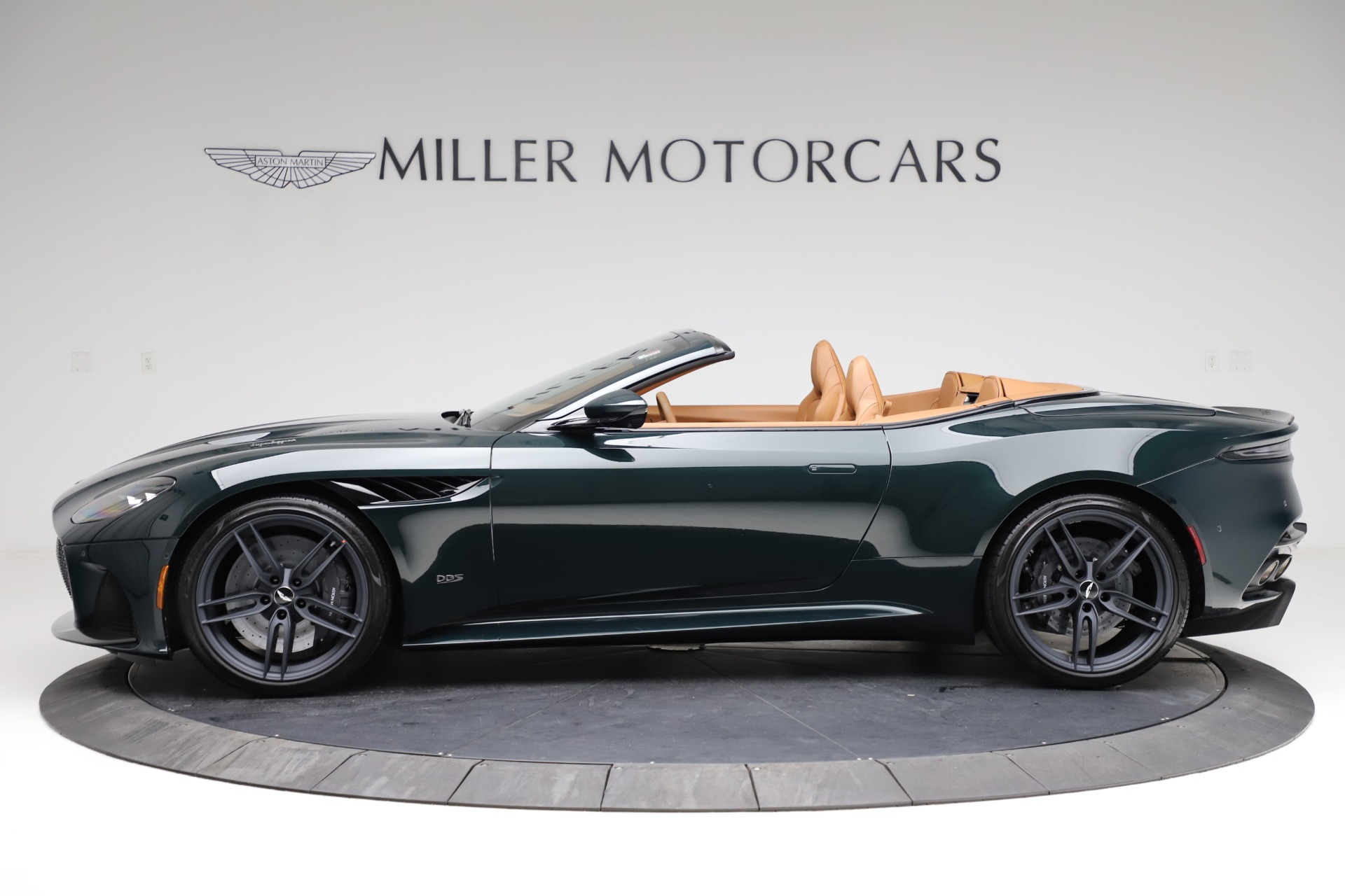 New 2021 Aston Martin DBS Superleggera Volante | St. Petersburg, FL