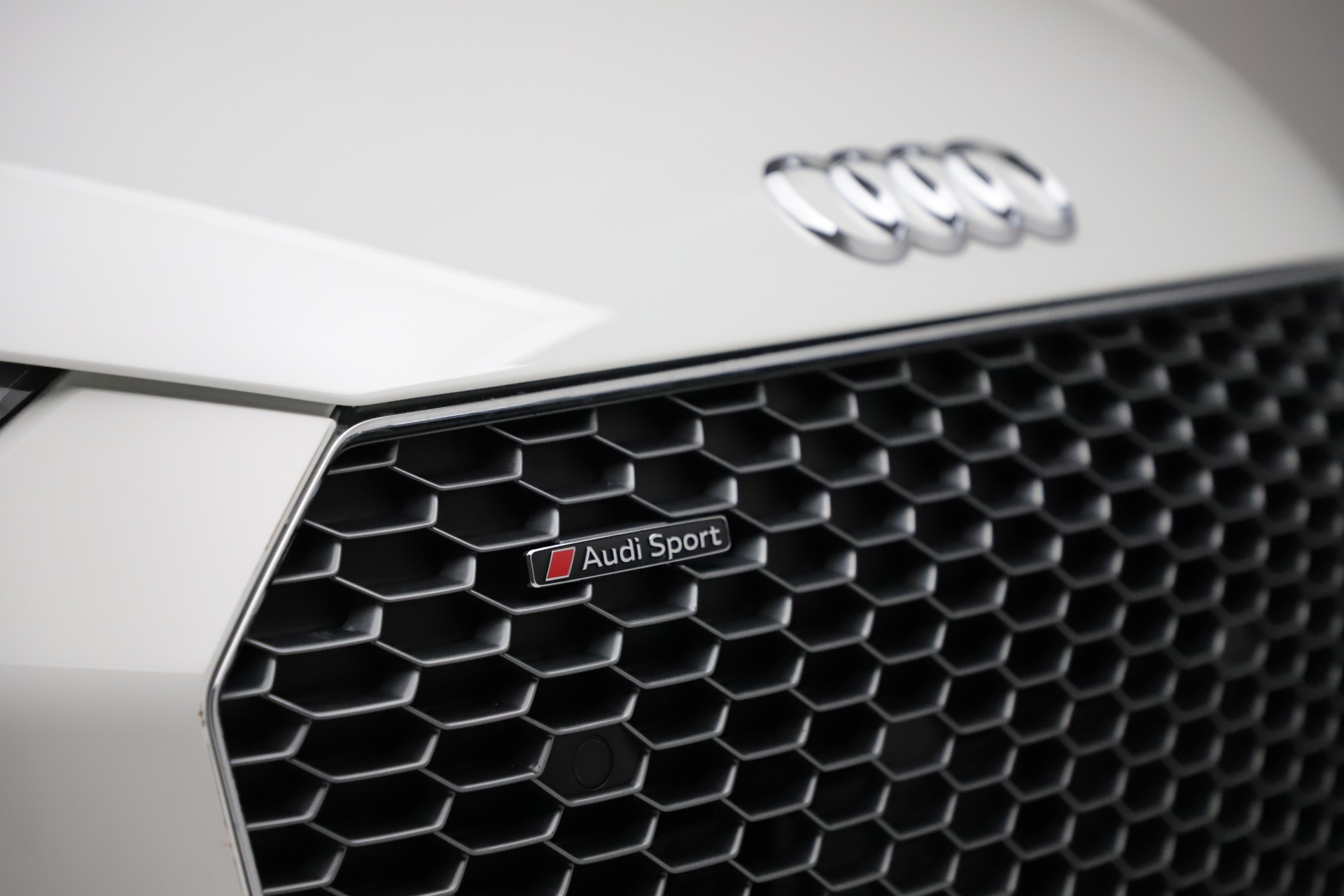 Used 2018 Audi R8 Spyder | St. Petersburg, FL